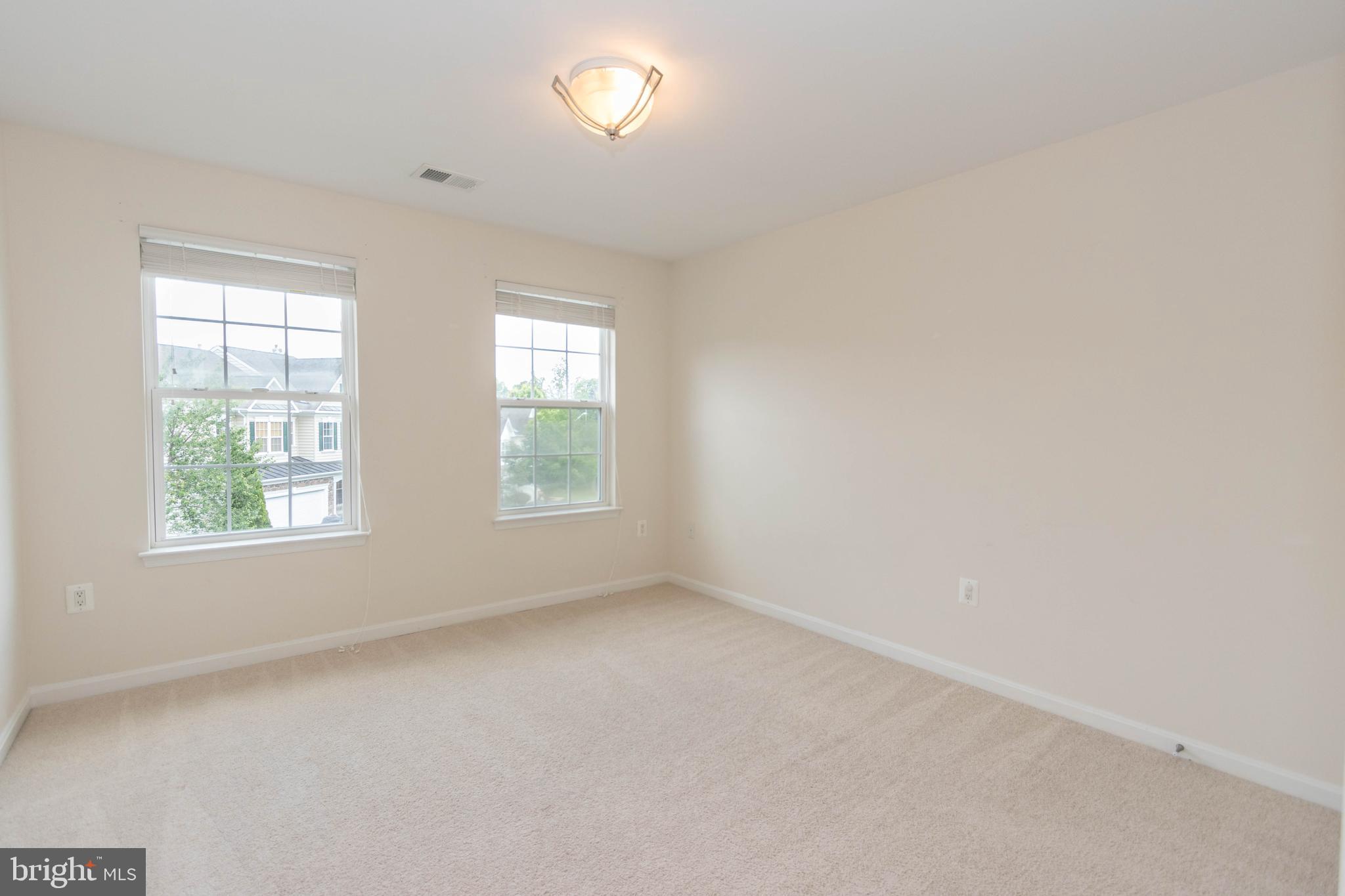 VAN BUREN VILLAGE - Residential Lease