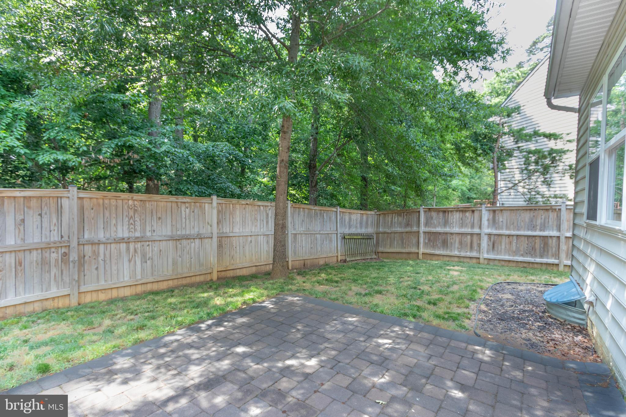 VAN BUREN VILLAGE - Residential Lease