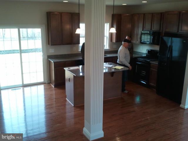 NORTH BROOK - Residential