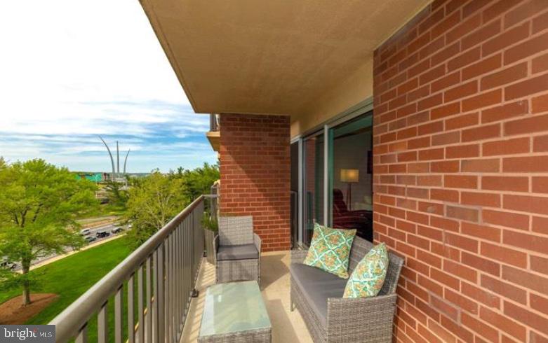 1300 ARMY NAVY DRIVE 803