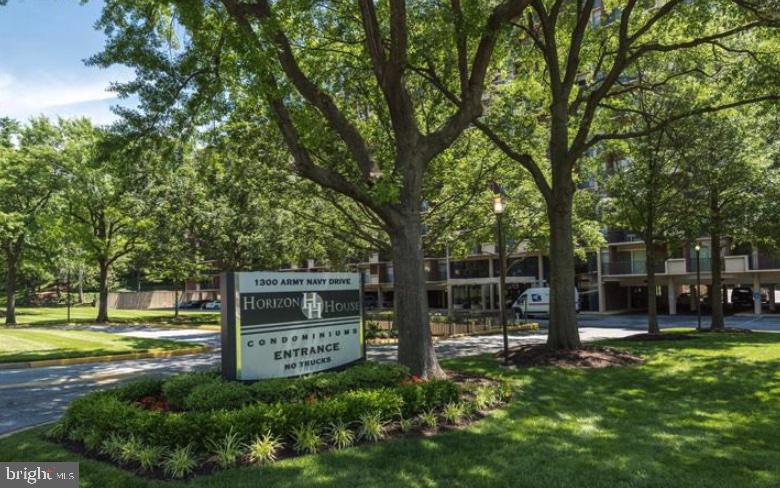 1300 ARMY NAVY DRIVE 803