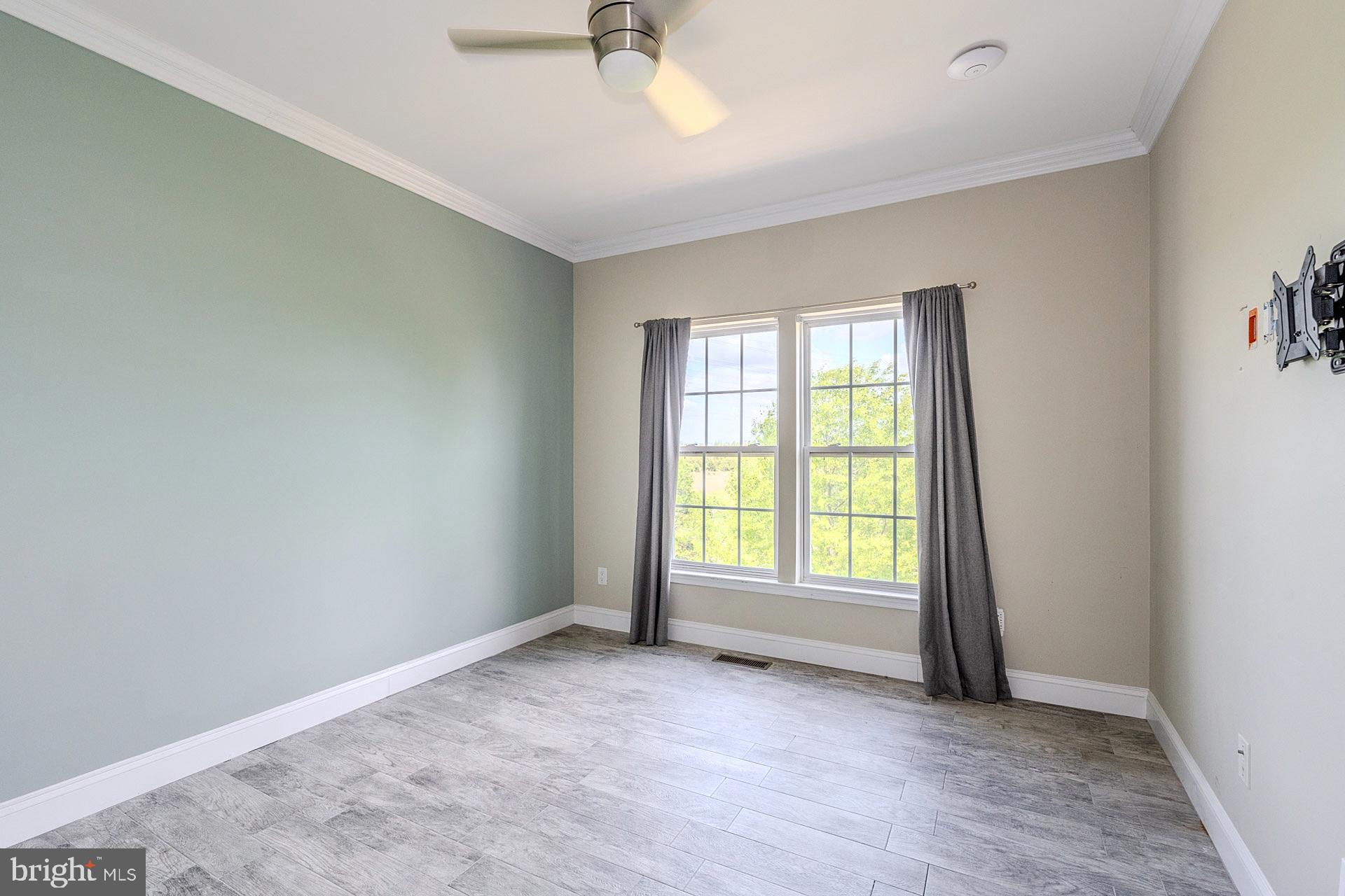 CONDOMINIUMS AT KIRKPATR - Residential