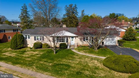 2401 SENECA DRIVE YORK PA 17408