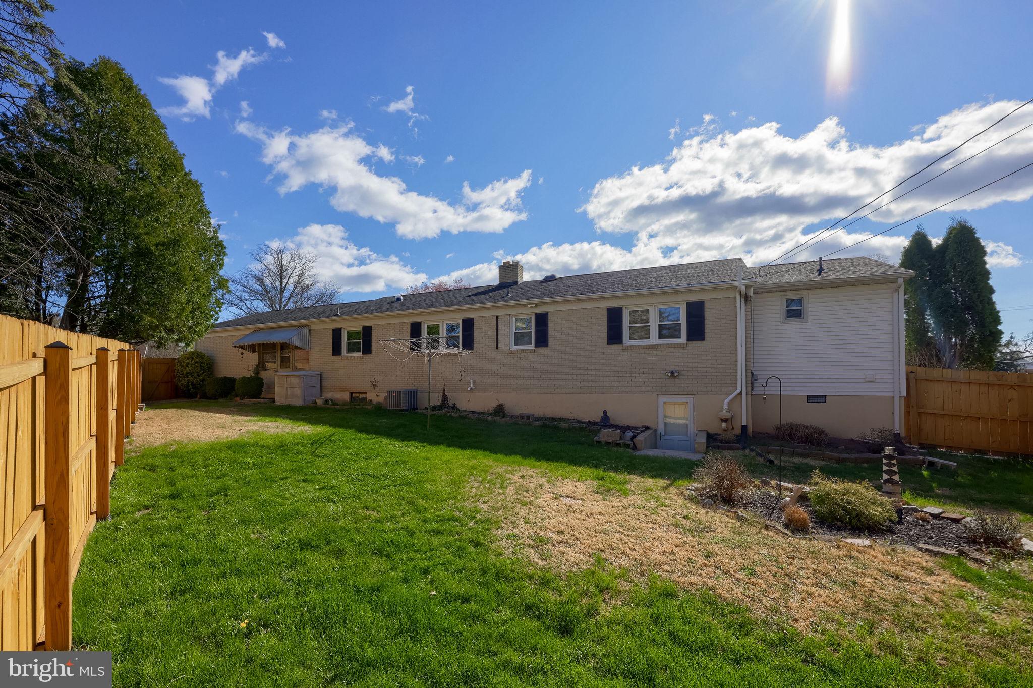 WEST MANCHESTER TWP - Residential