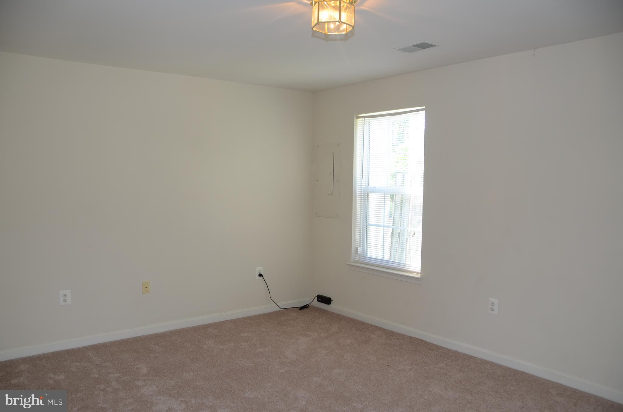 SHEFFIELD MANOR - Residential