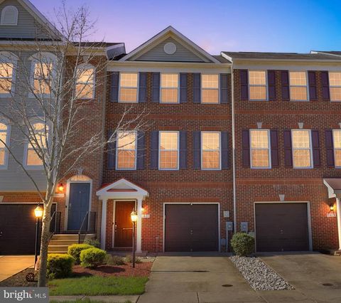 Townhouse For Sale - 11831 Sunset Ridge Place<br/> WALDORF, MD 20602