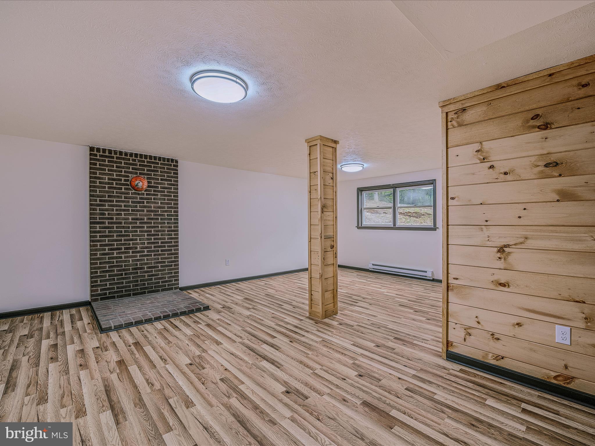 SHIRLEY FARMS - Residential