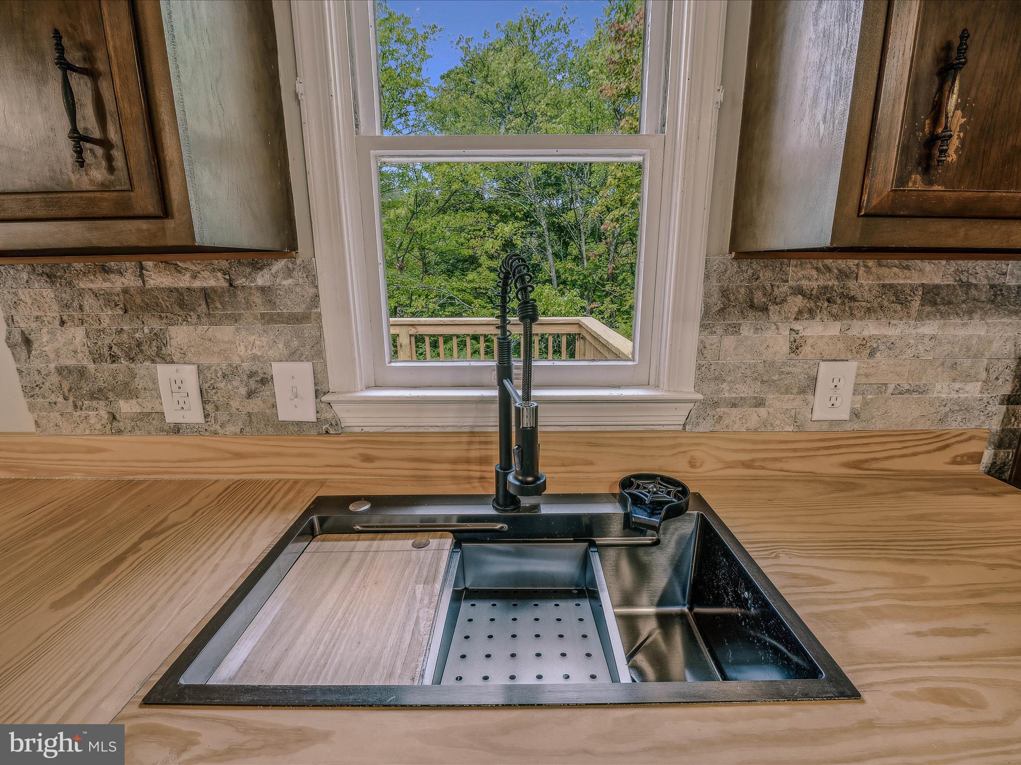 SHIRLEY FARMS - Residential