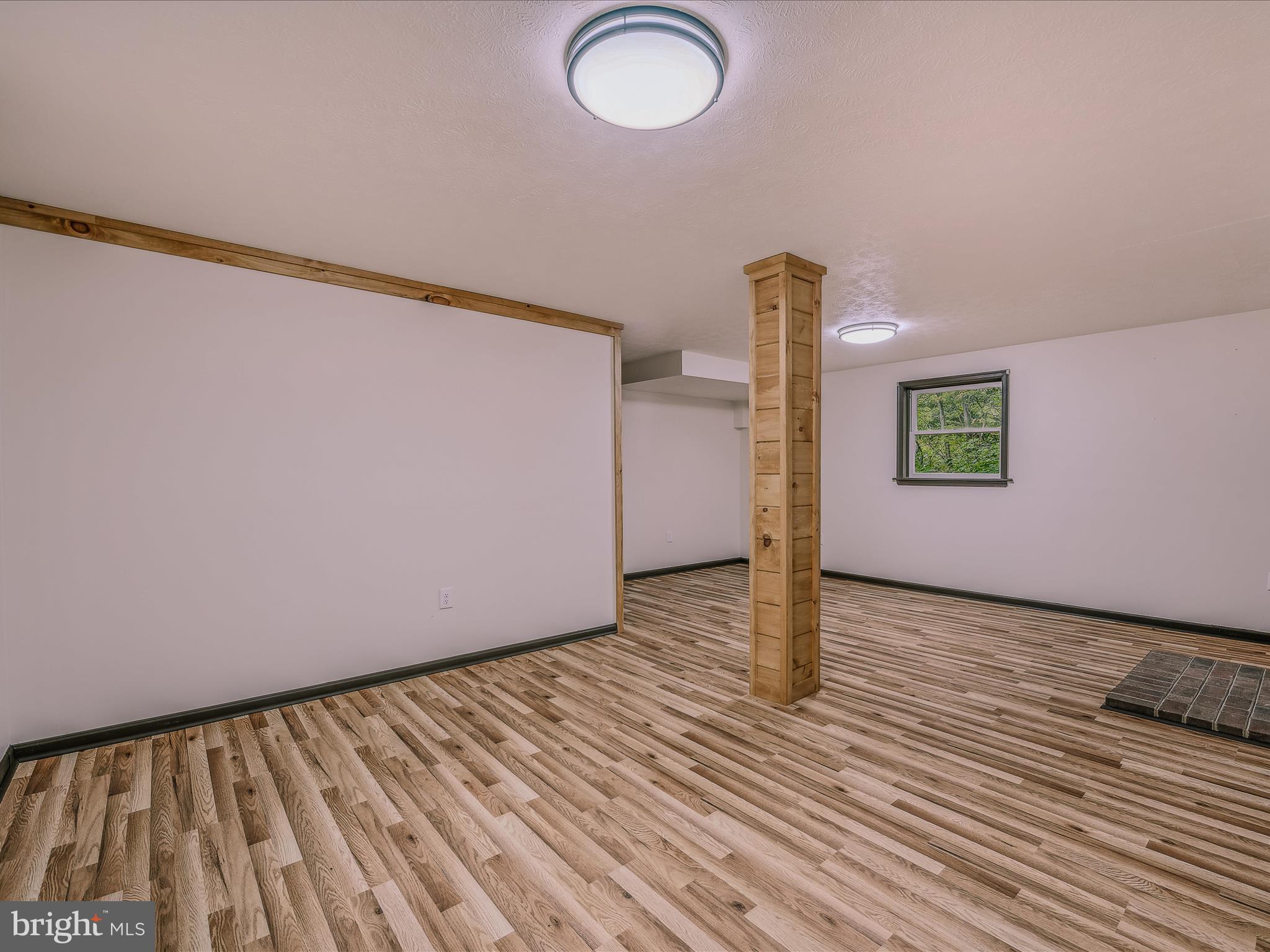 SHIRLEY FARMS - Residential