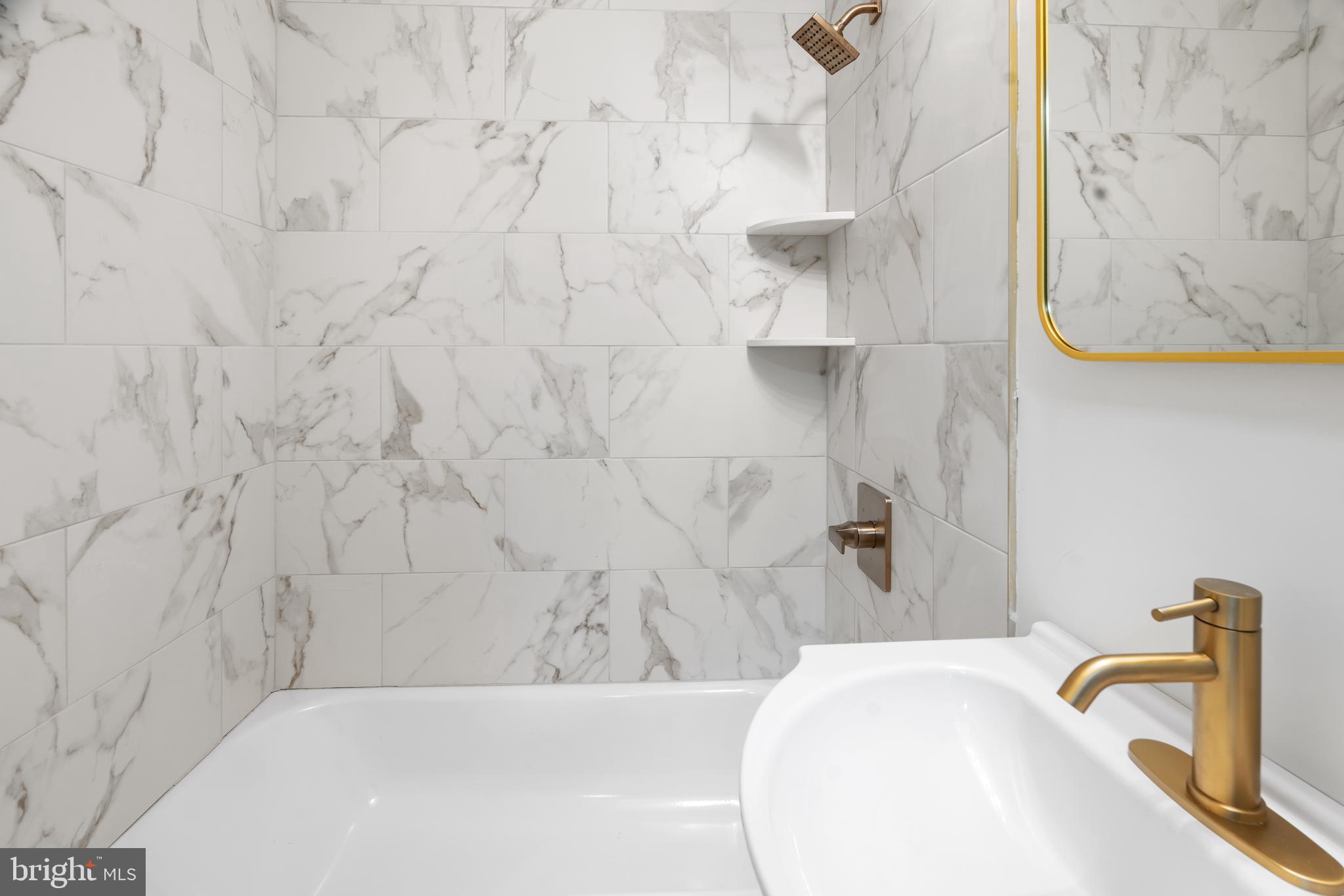 CHESTER CITY - Residential