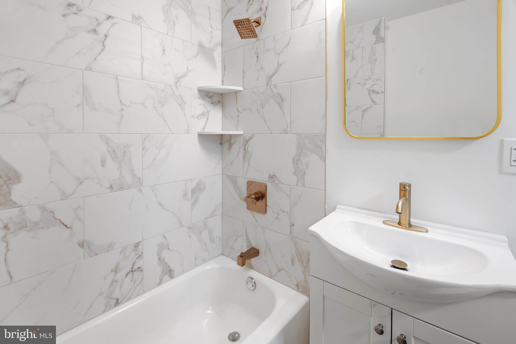 CHESTER CITY - Residential