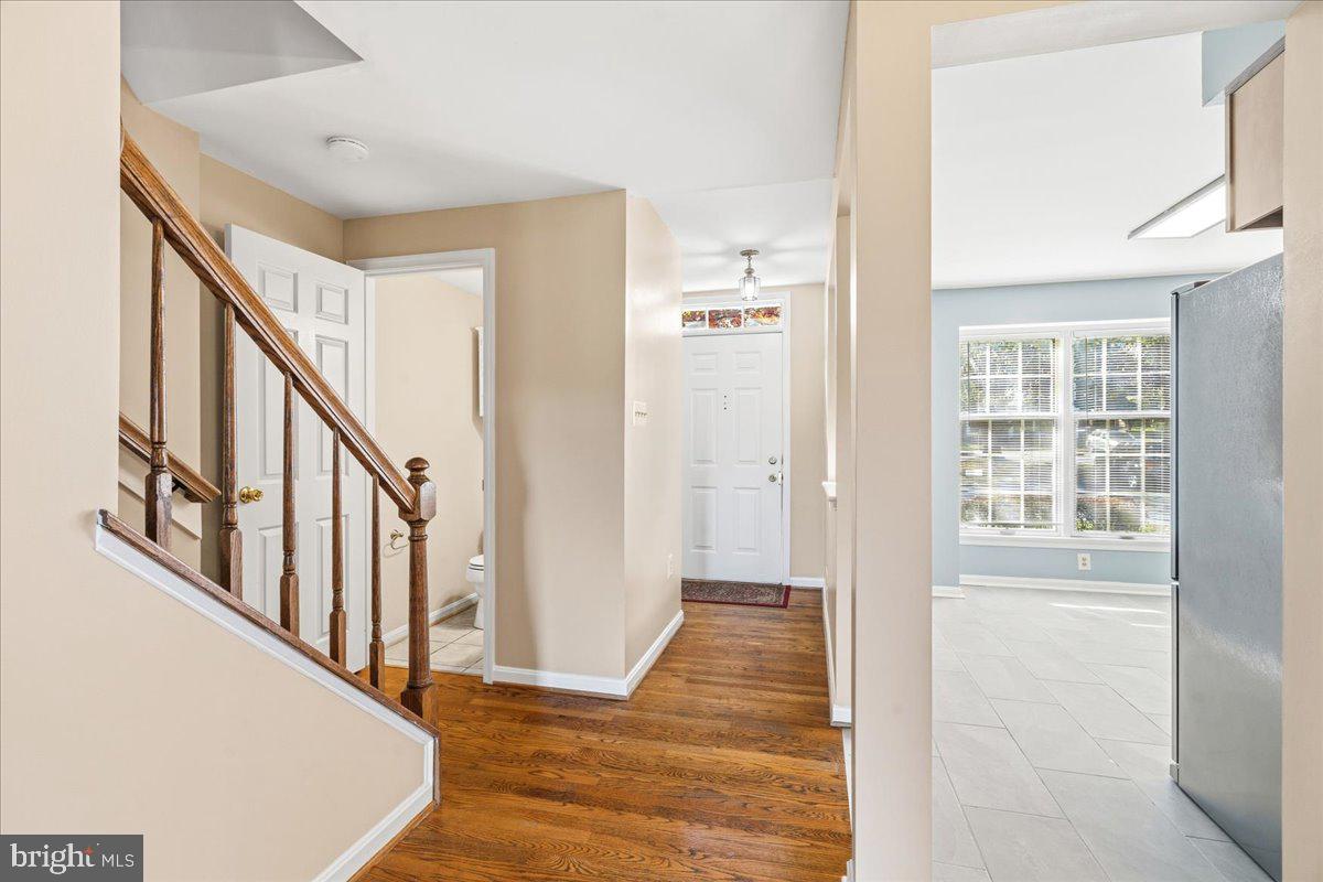 7991 WINDSAIL COURT