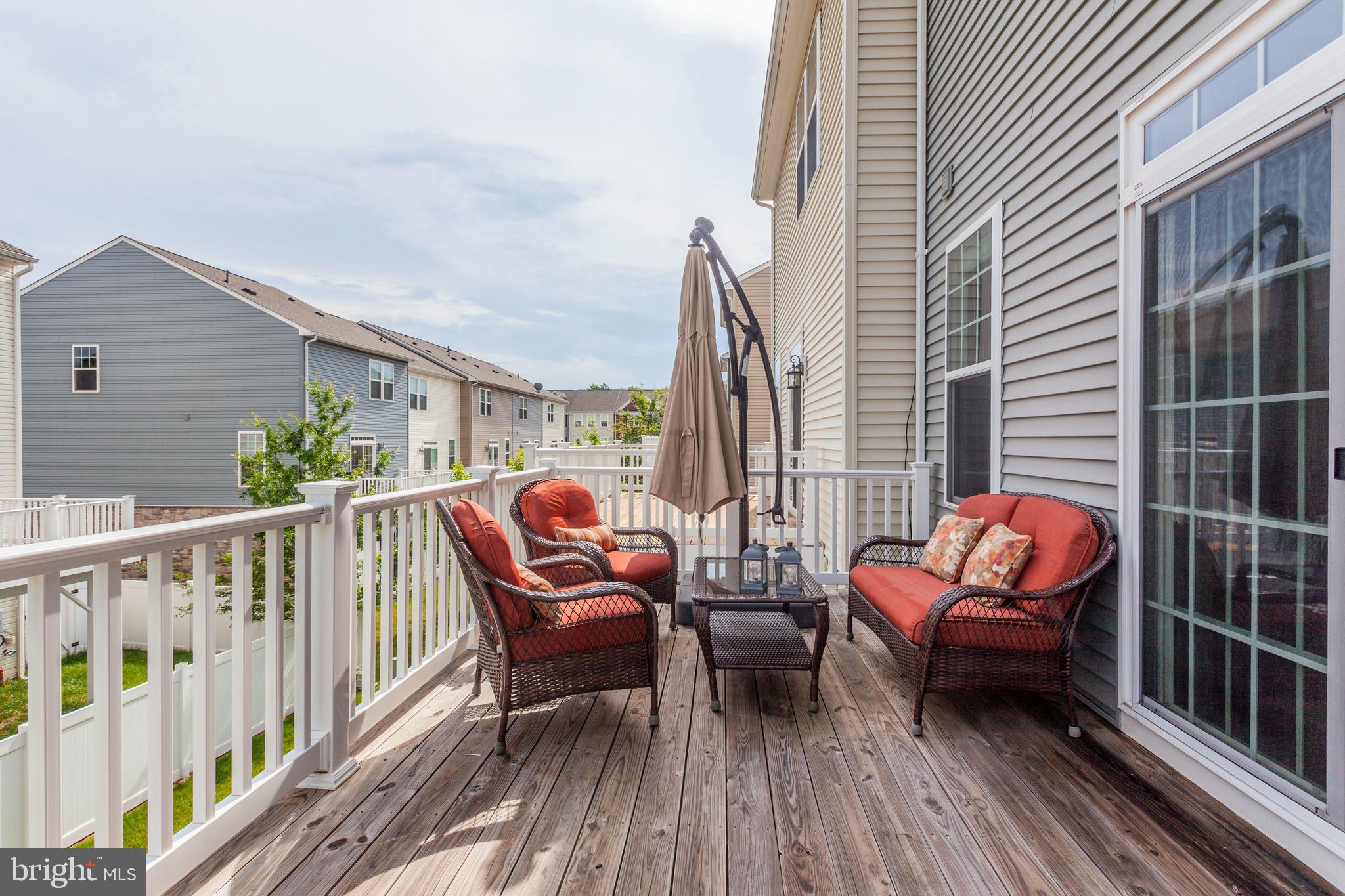 BRADLEY SQUARE - Residential