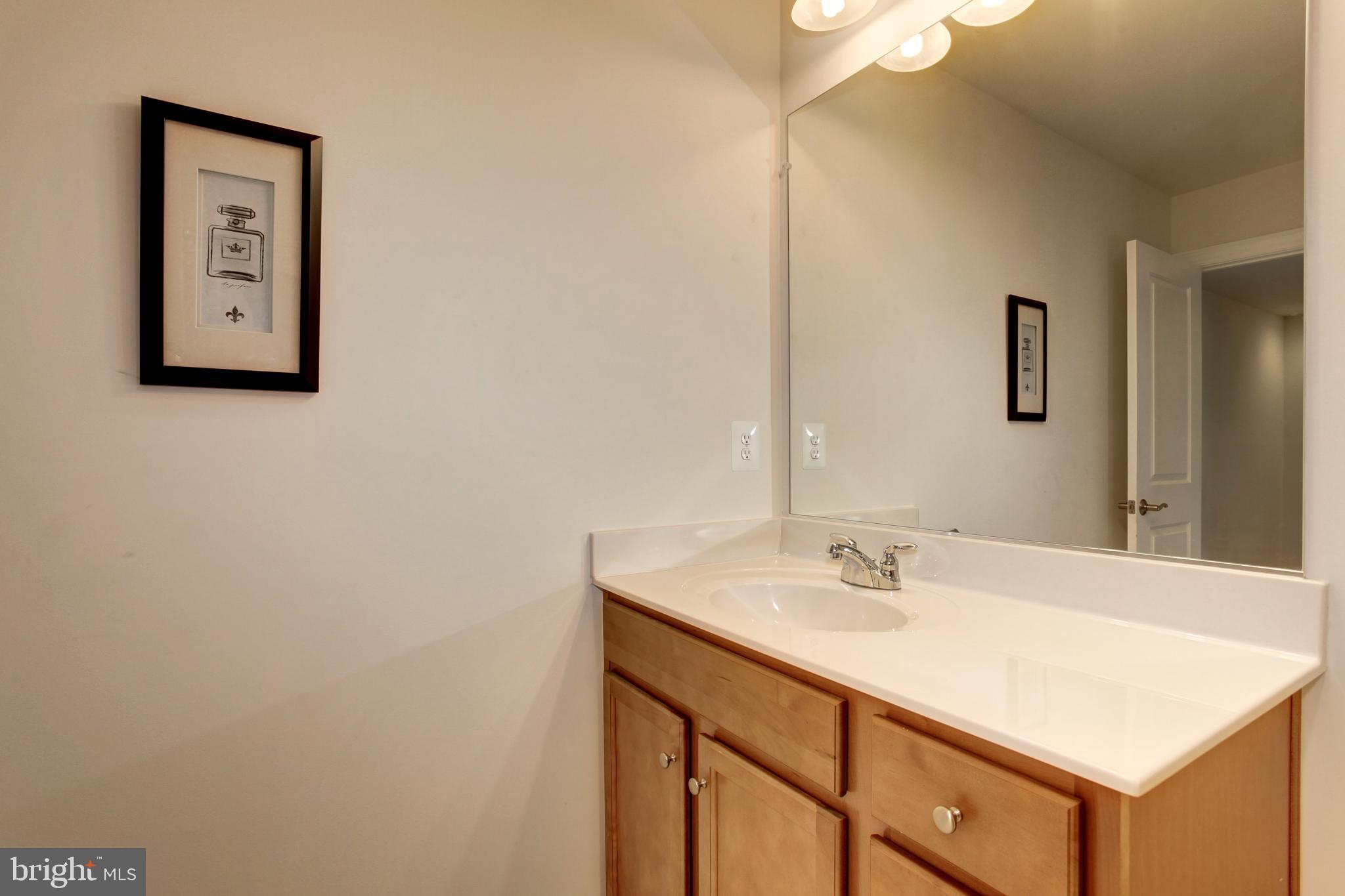 BRADLEY SQUARE - Residential