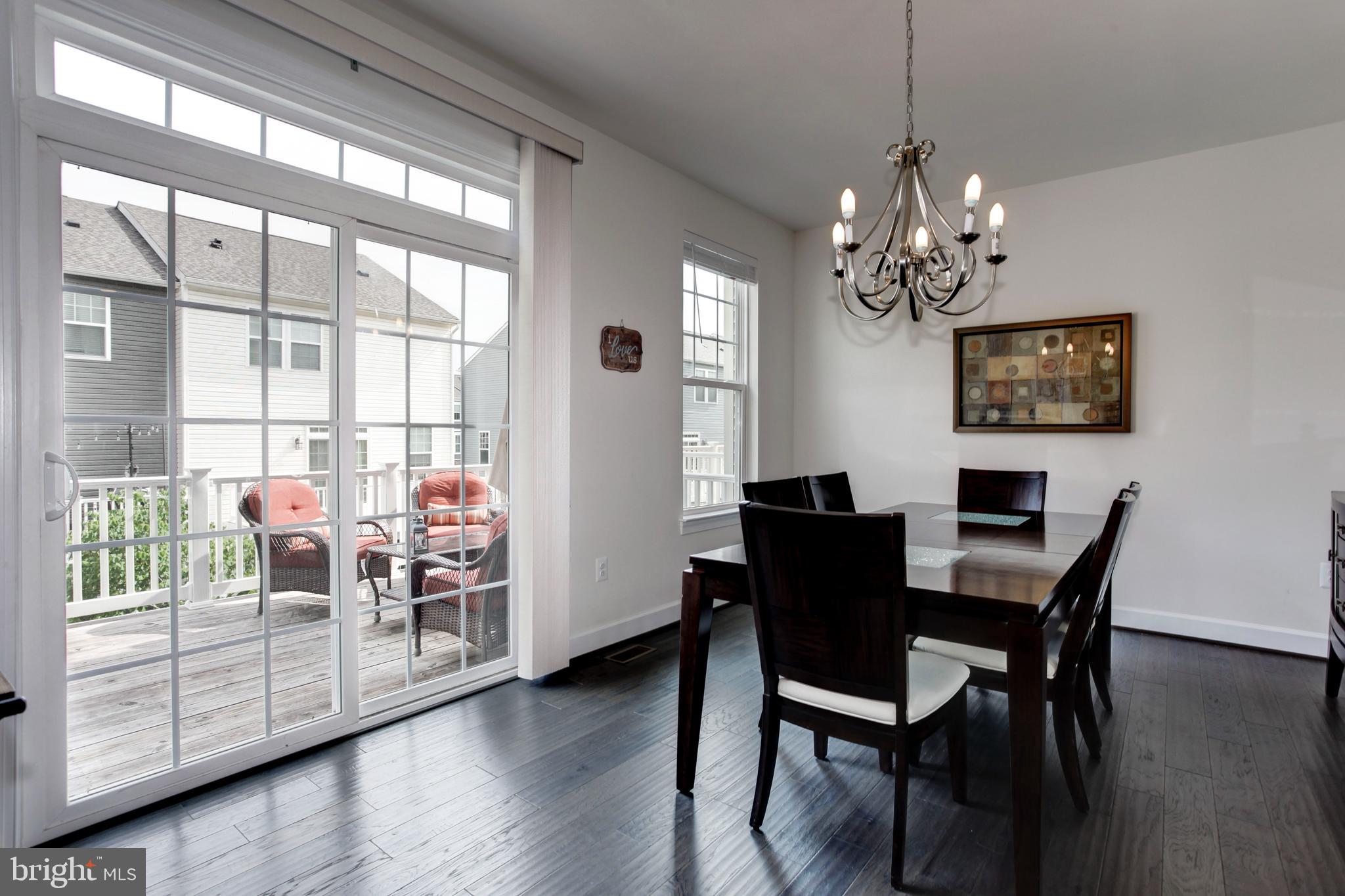 BRADLEY SQUARE - Residential