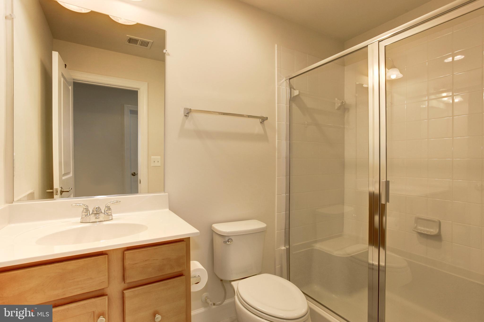 BRADLEY SQUARE - Residential