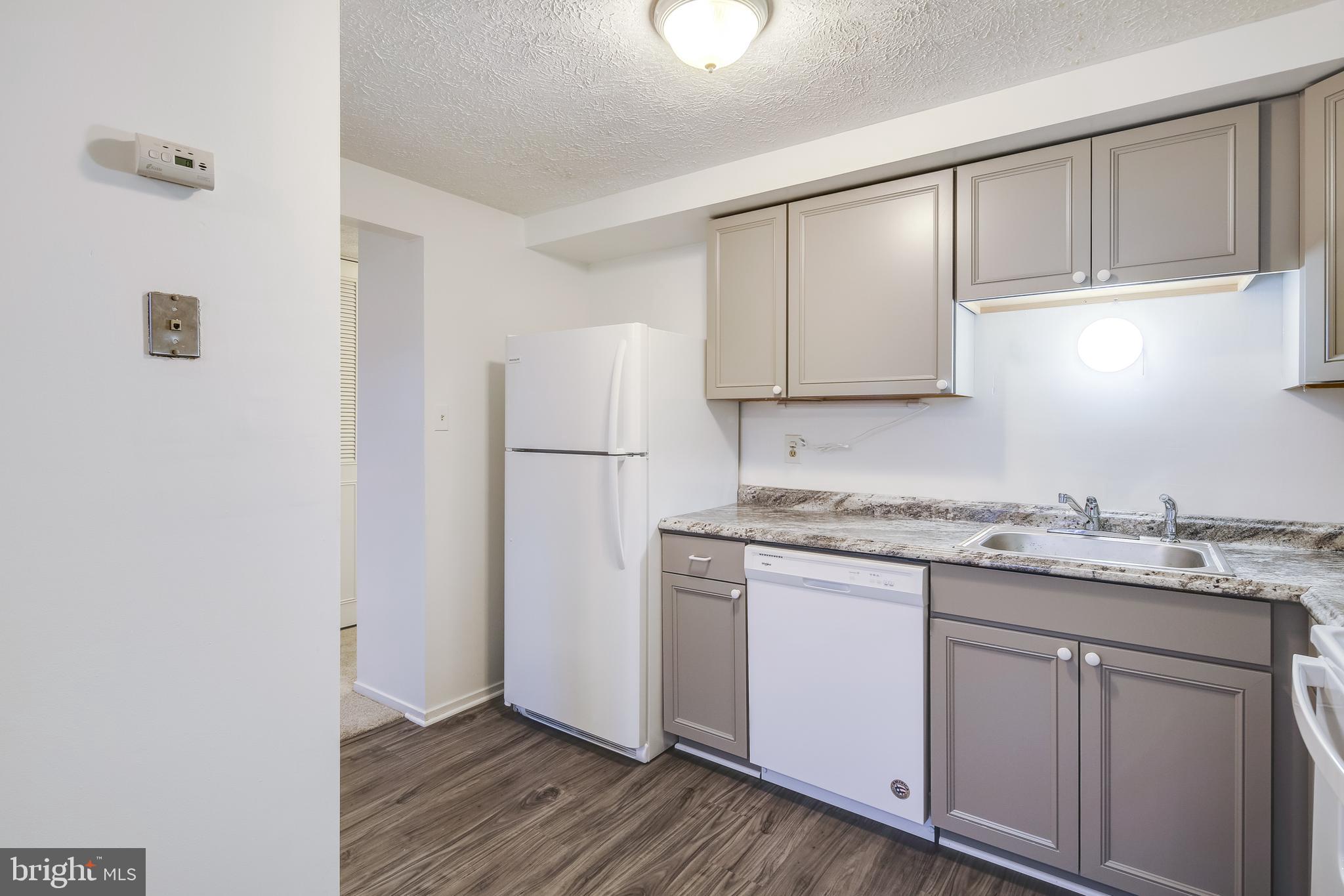 VILLAGE OF OWEN BROWN - Residential Lease