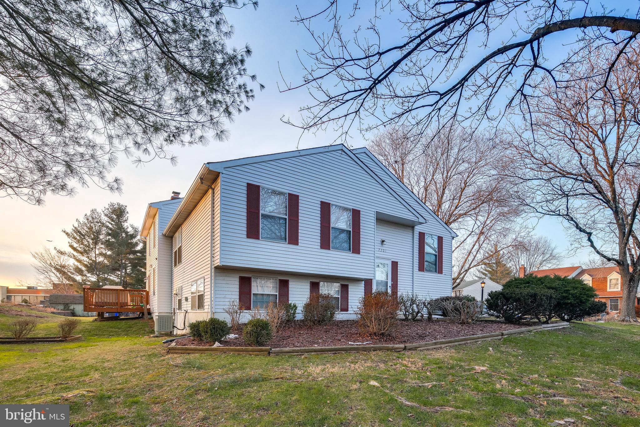 VILLAGE OF OWEN BROWN - Residential Lease