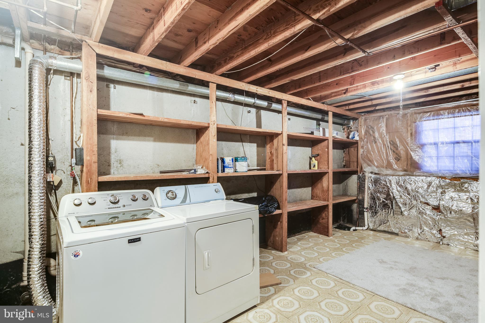 VILLAGE OF OWEN BROWN - Residential Lease