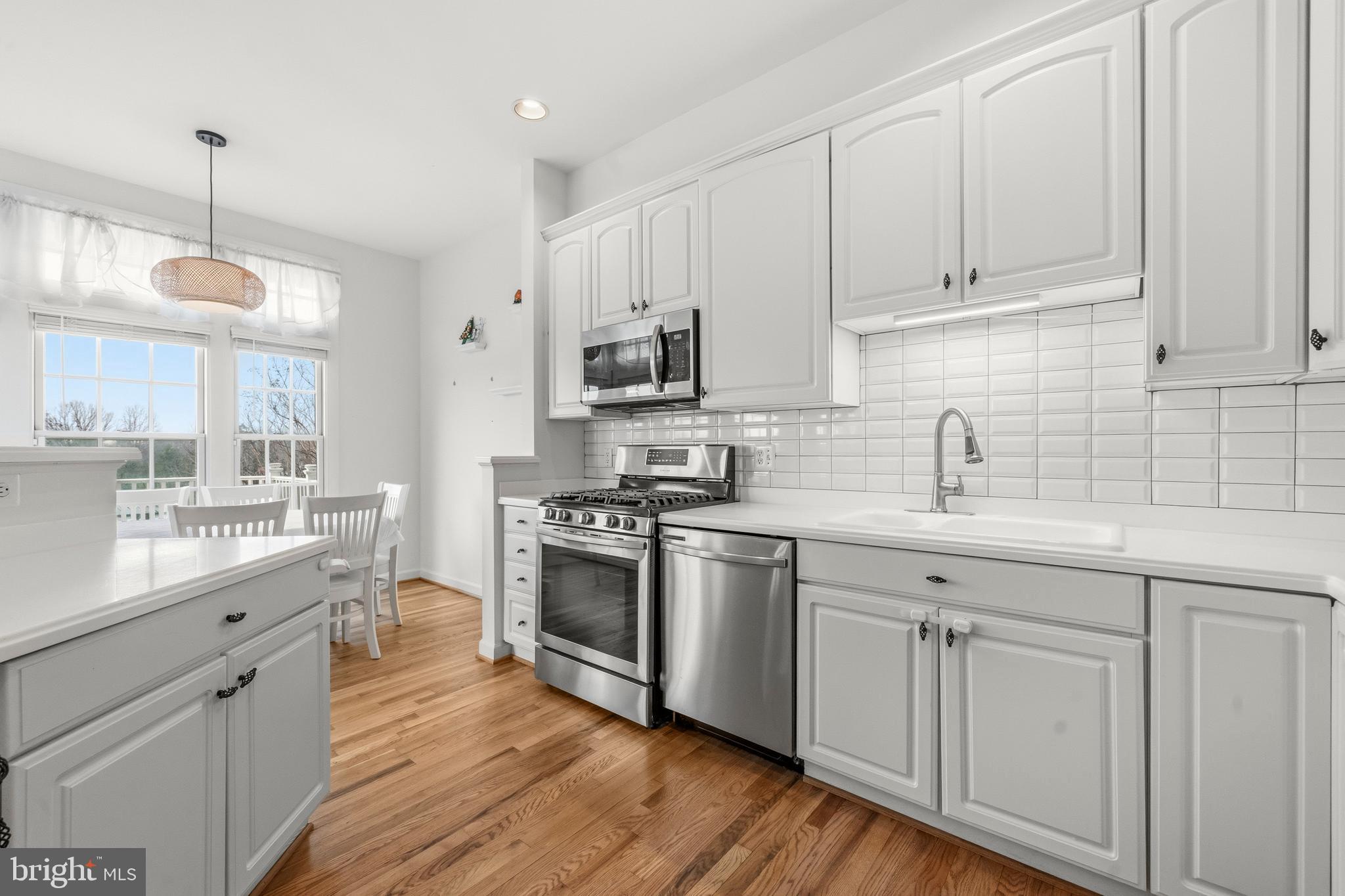 SOUTH RIDING - Residential