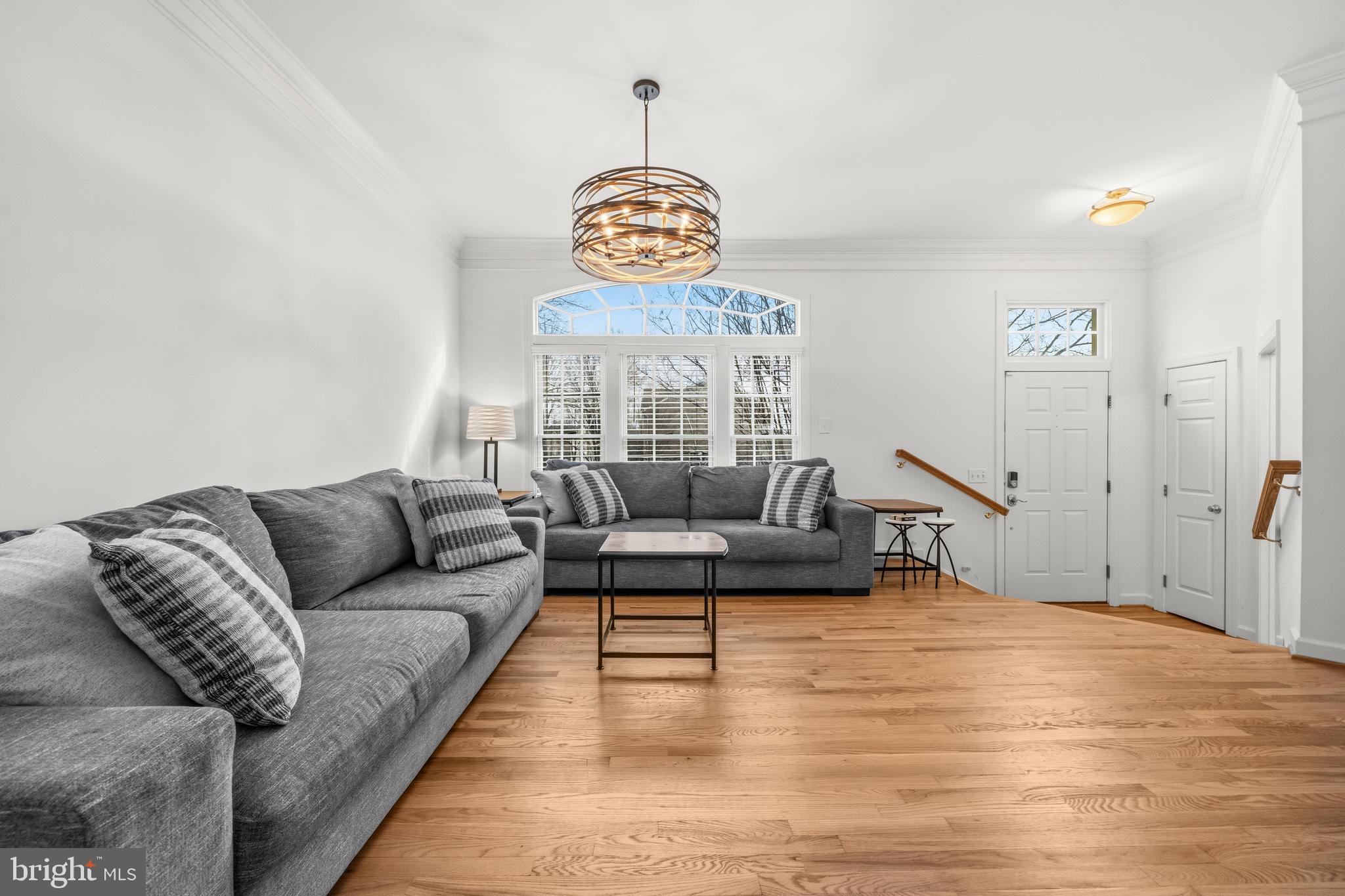 SOUTH RIDING - Residential