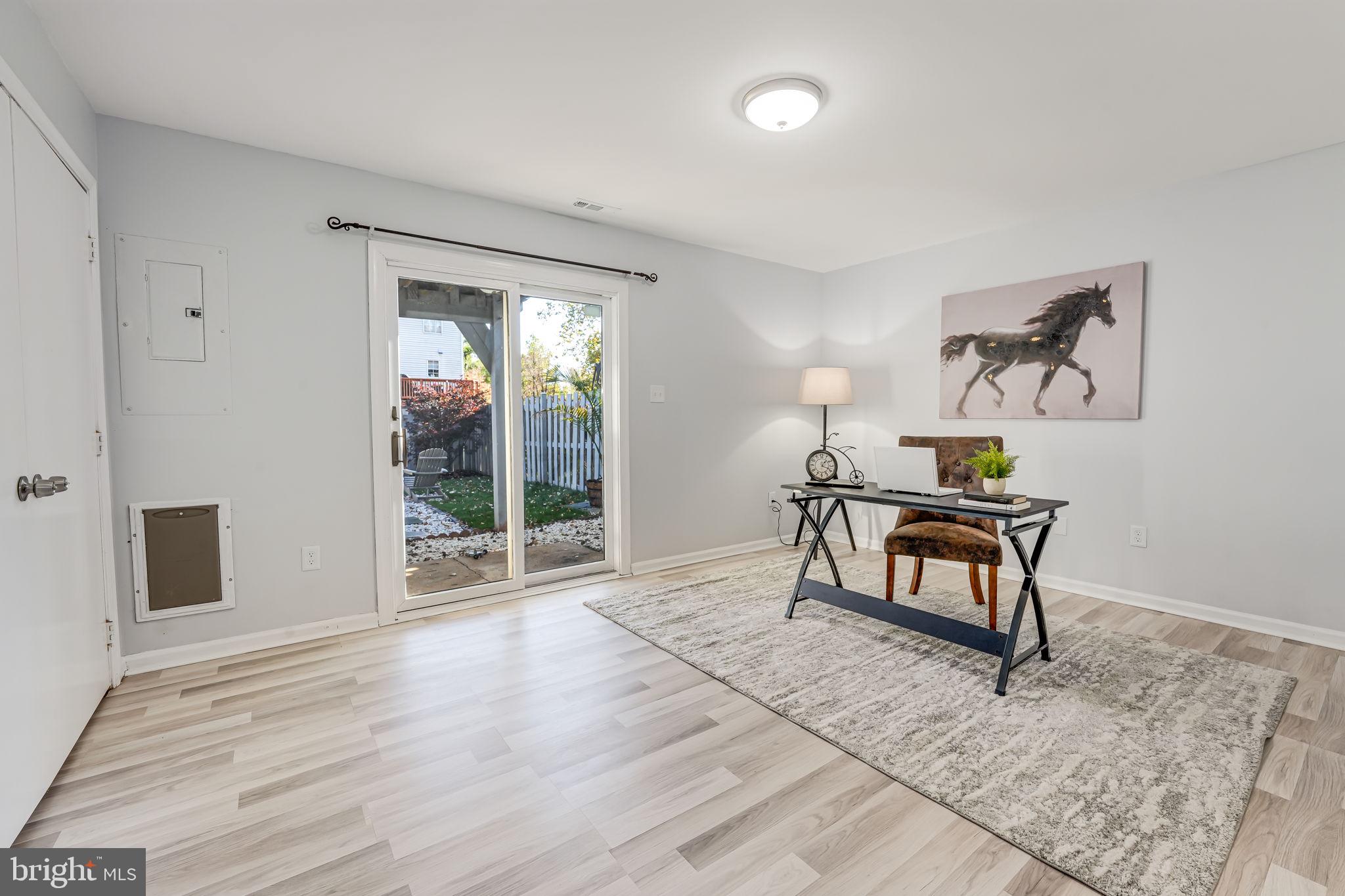 EXETER - Residential