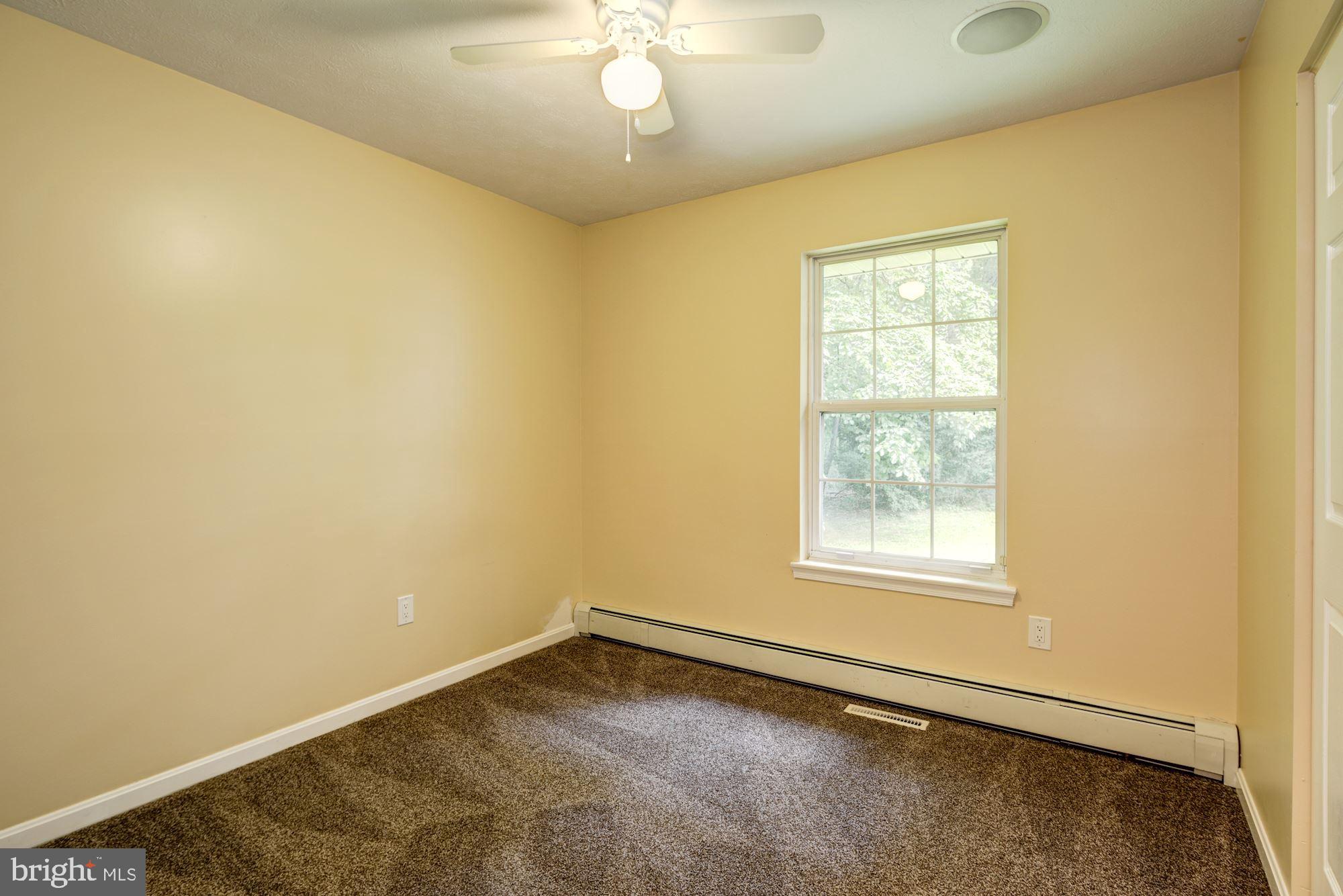 HAMPSTEAD - Residential