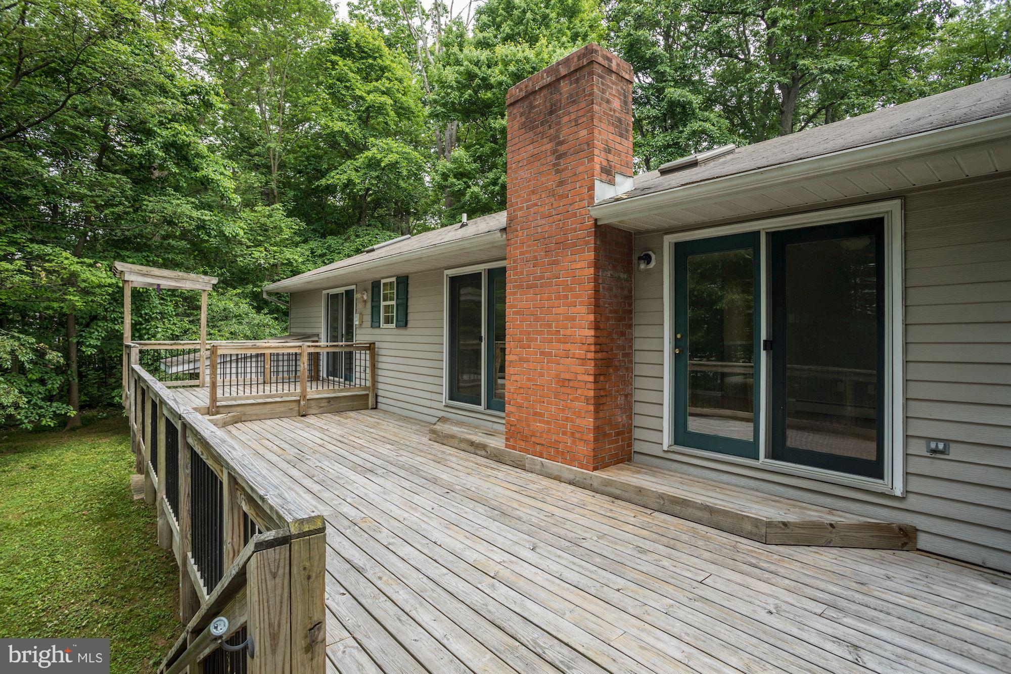 HAMPSTEAD - Residential