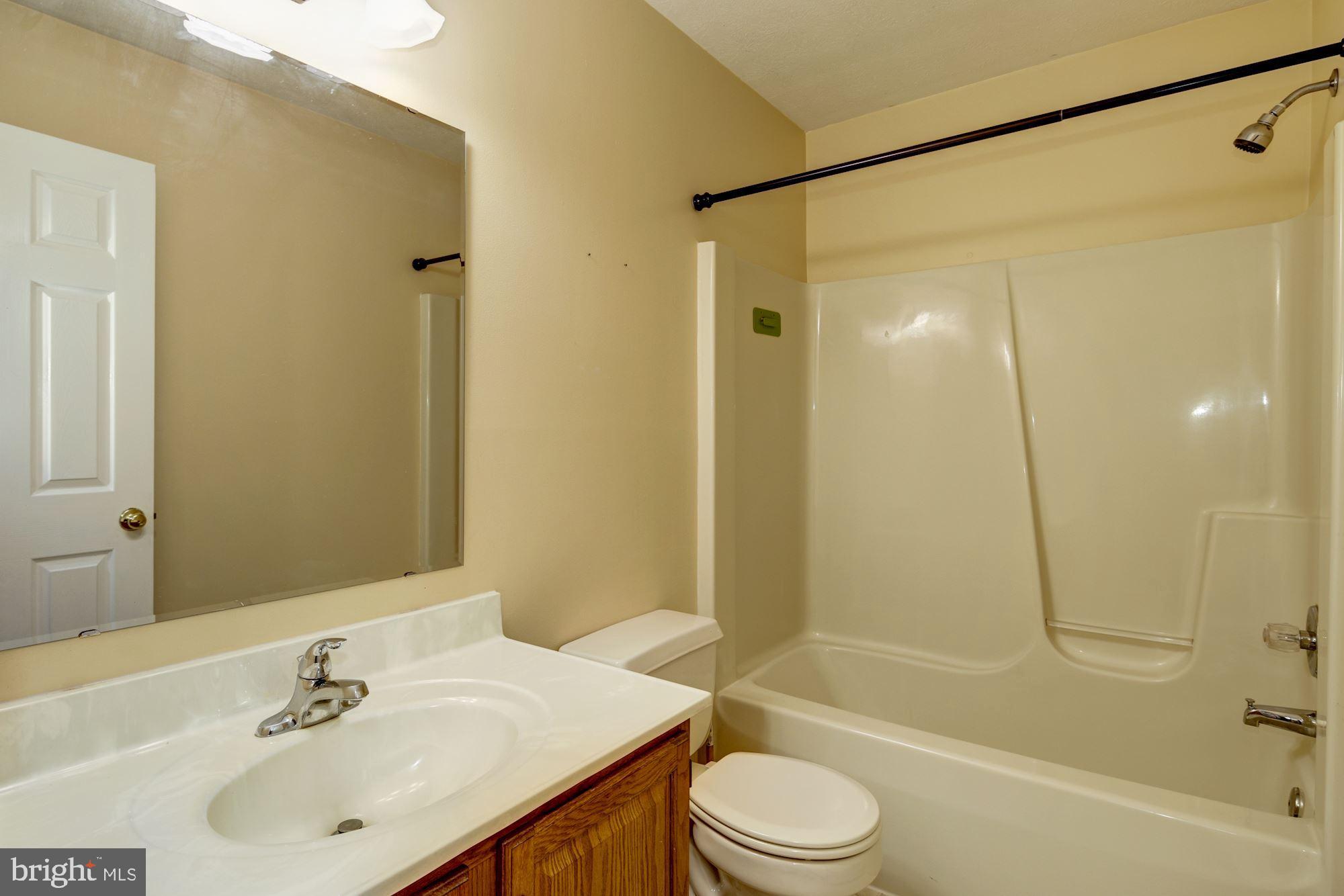 HAMPSTEAD - Residential