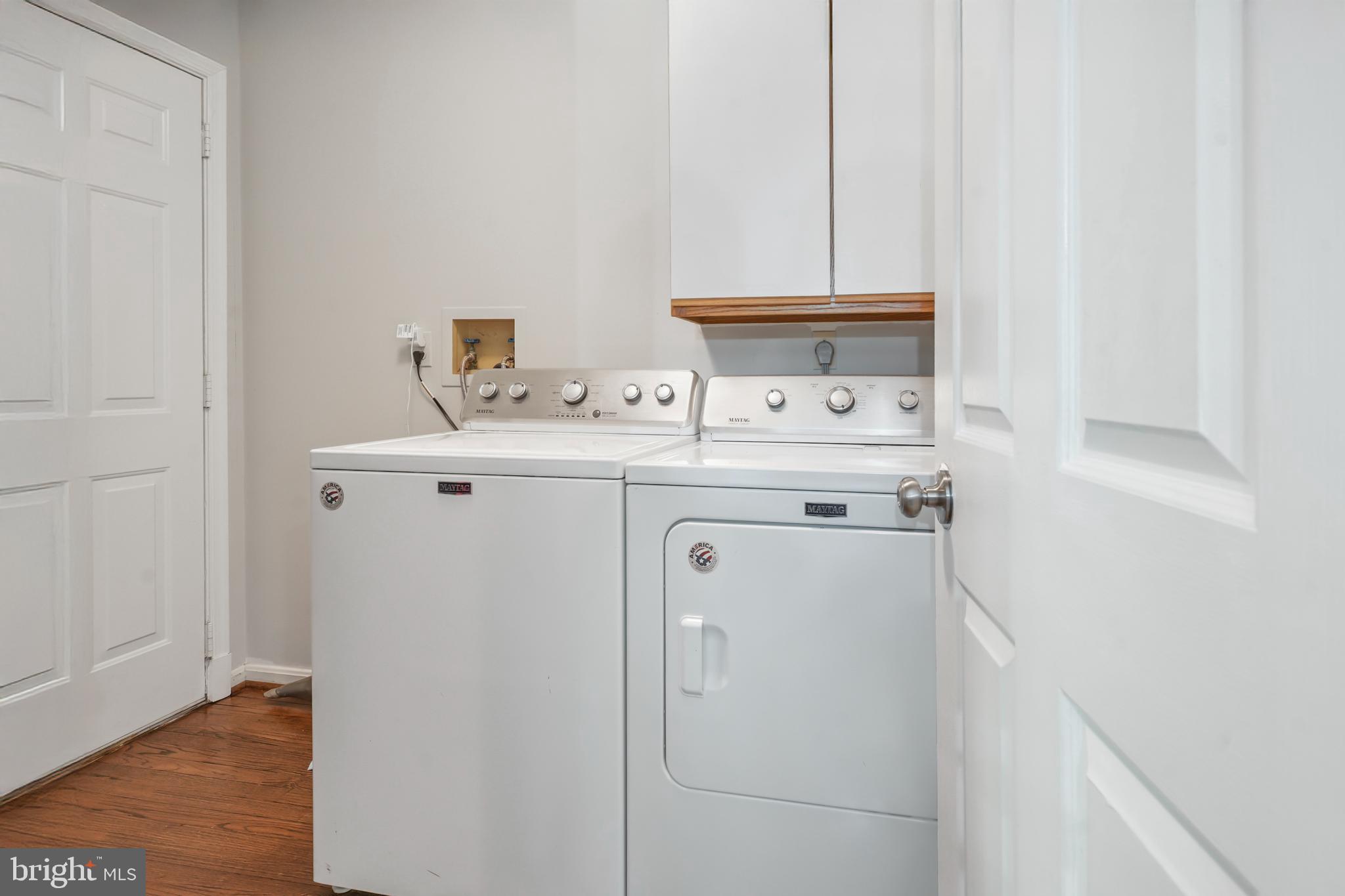 CLEMENS CROSSING - Residential