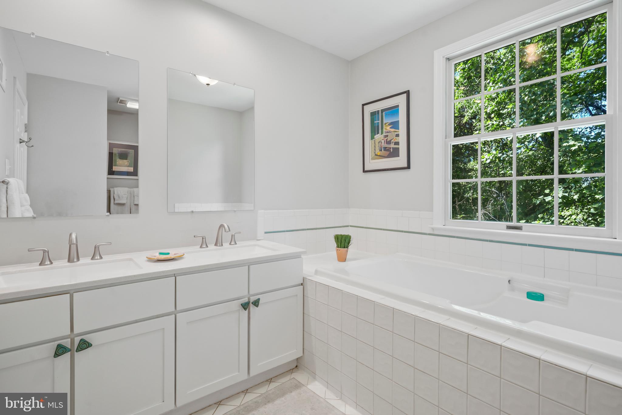 CLEMENS CROSSING - Residential