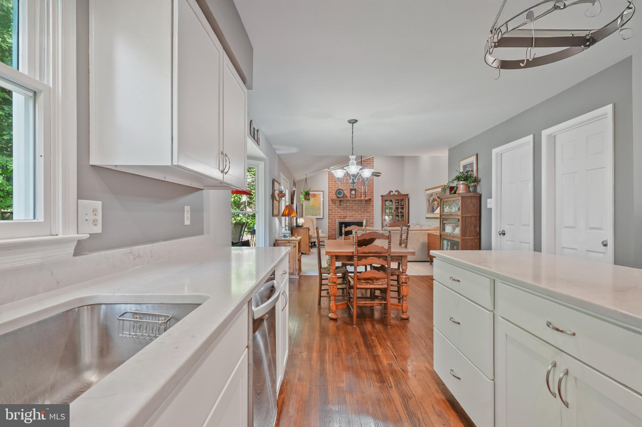 CLEMENS CROSSING - Residential