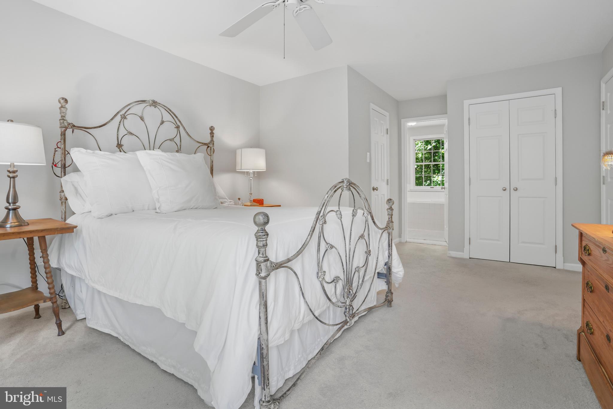 CLEMENS CROSSING - Residential