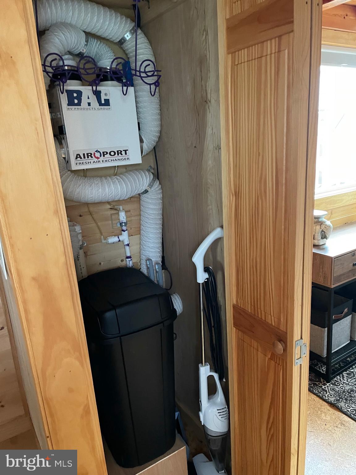 867 SCHWANGER BOULEVARD