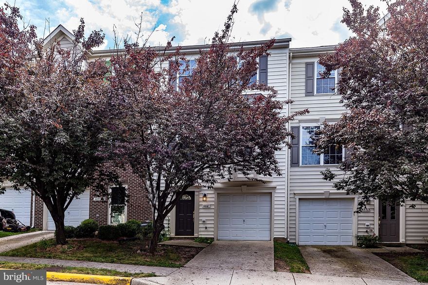 Immaculate TH in Walney Village. 4 BR/3.5 BA, & 1 car garage. Brand new carpet on stairs/upper lvl. Former model w/3 lvl bump out & HW floors on most of main lvl. Open LR/DR w/bay window. KIT w/ island & b-fast rm. Owner suite w/vaulted ceiling, WIC & en suite BA. Fin LL w/rec rm, full BA, legal 4th Bedroom. Large deck, patio, fenced yard. Great location, mins to new Wegman's shopping center!