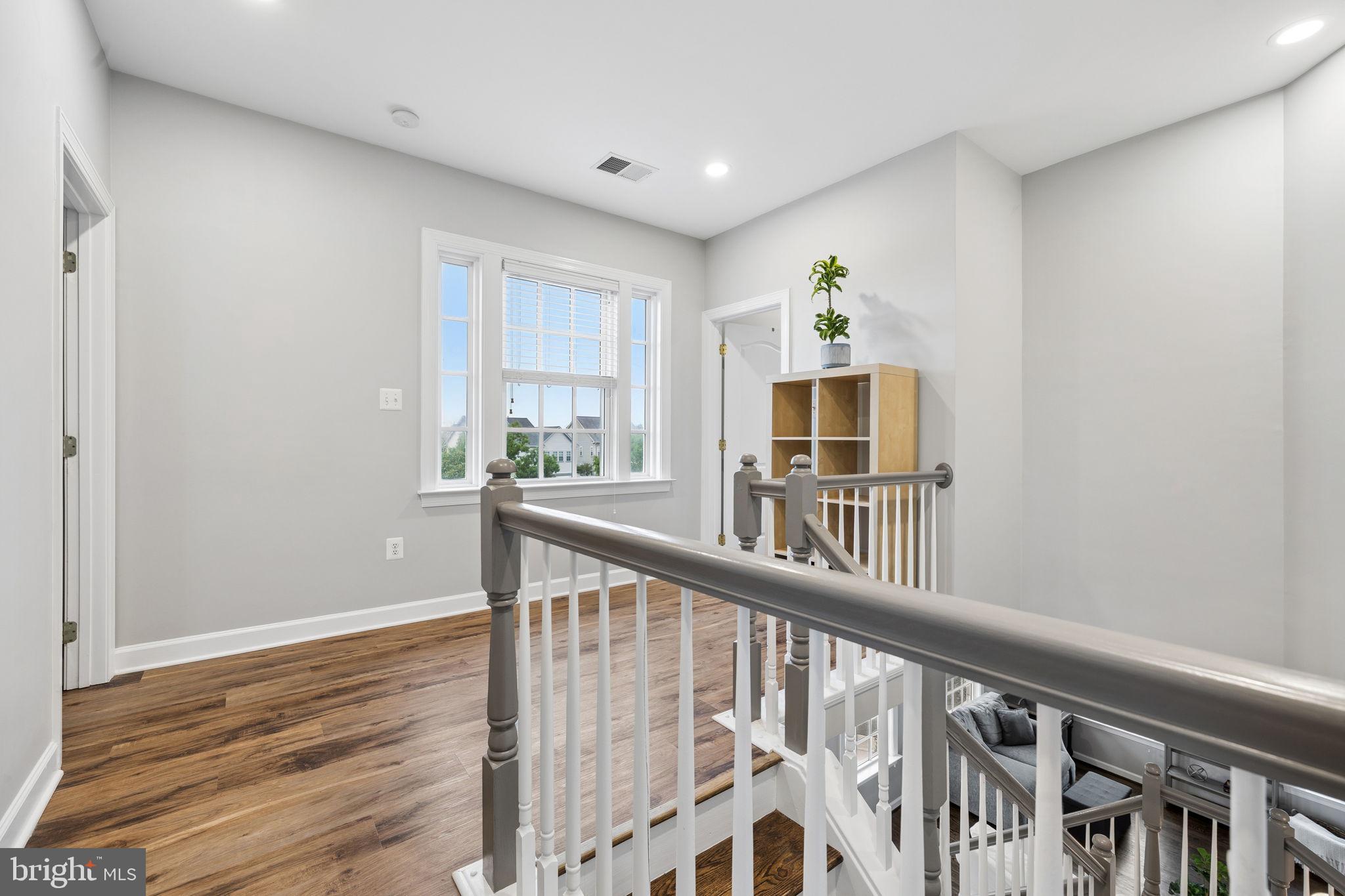 NEW BRISTOW VILLAGE - Residential