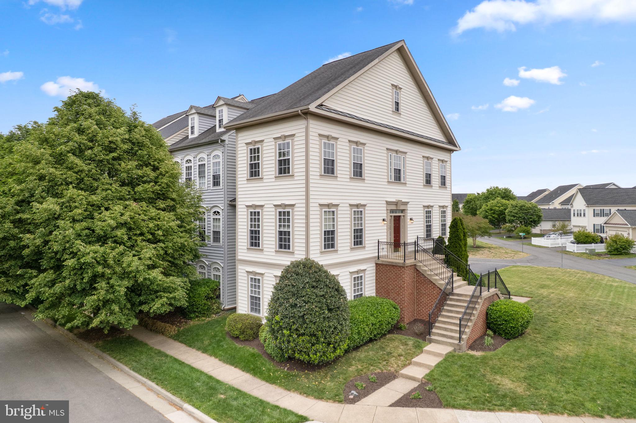 NEW BRISTOW VILLAGE - Residential