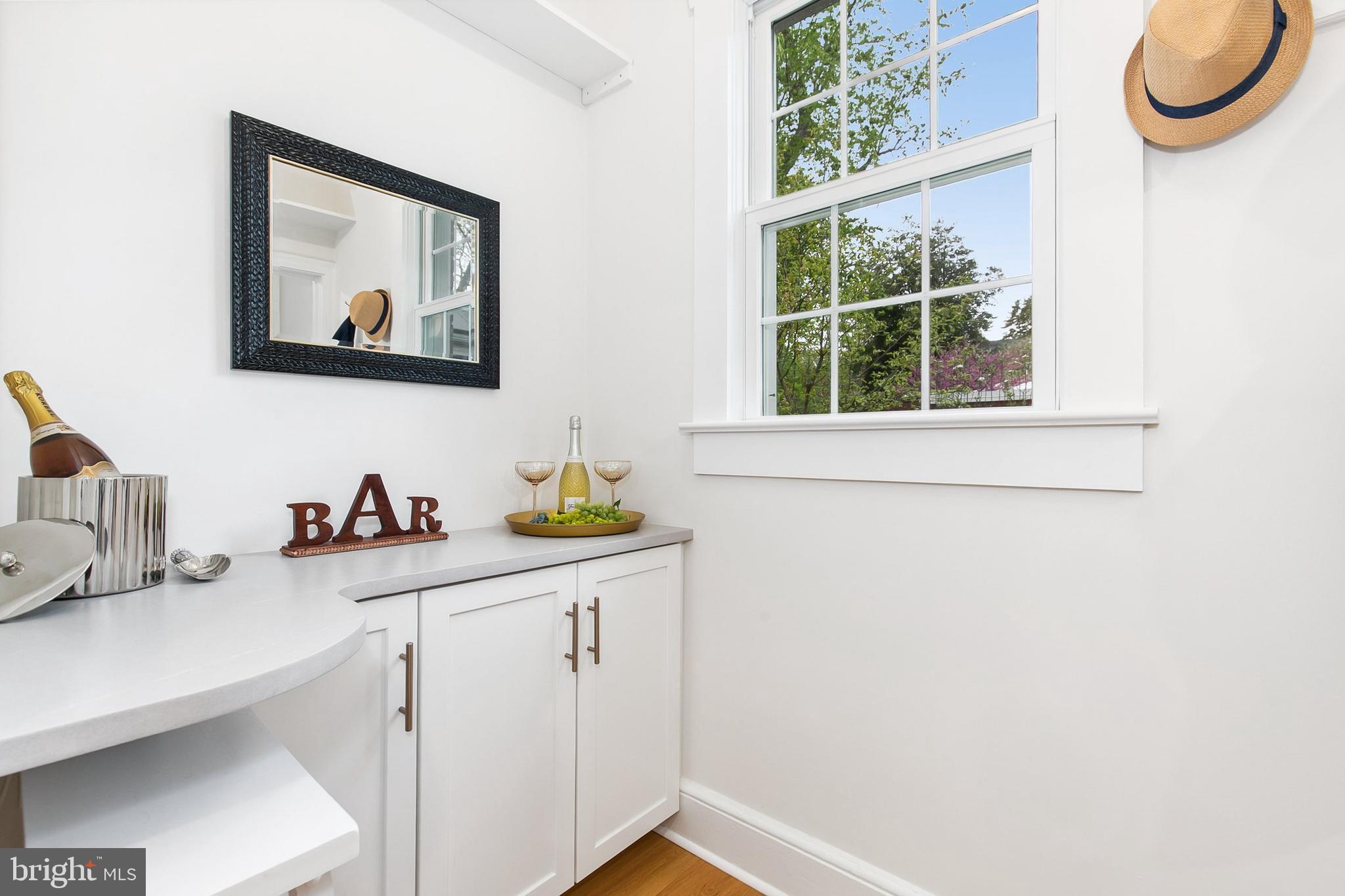 SILVER SPRING - Residential