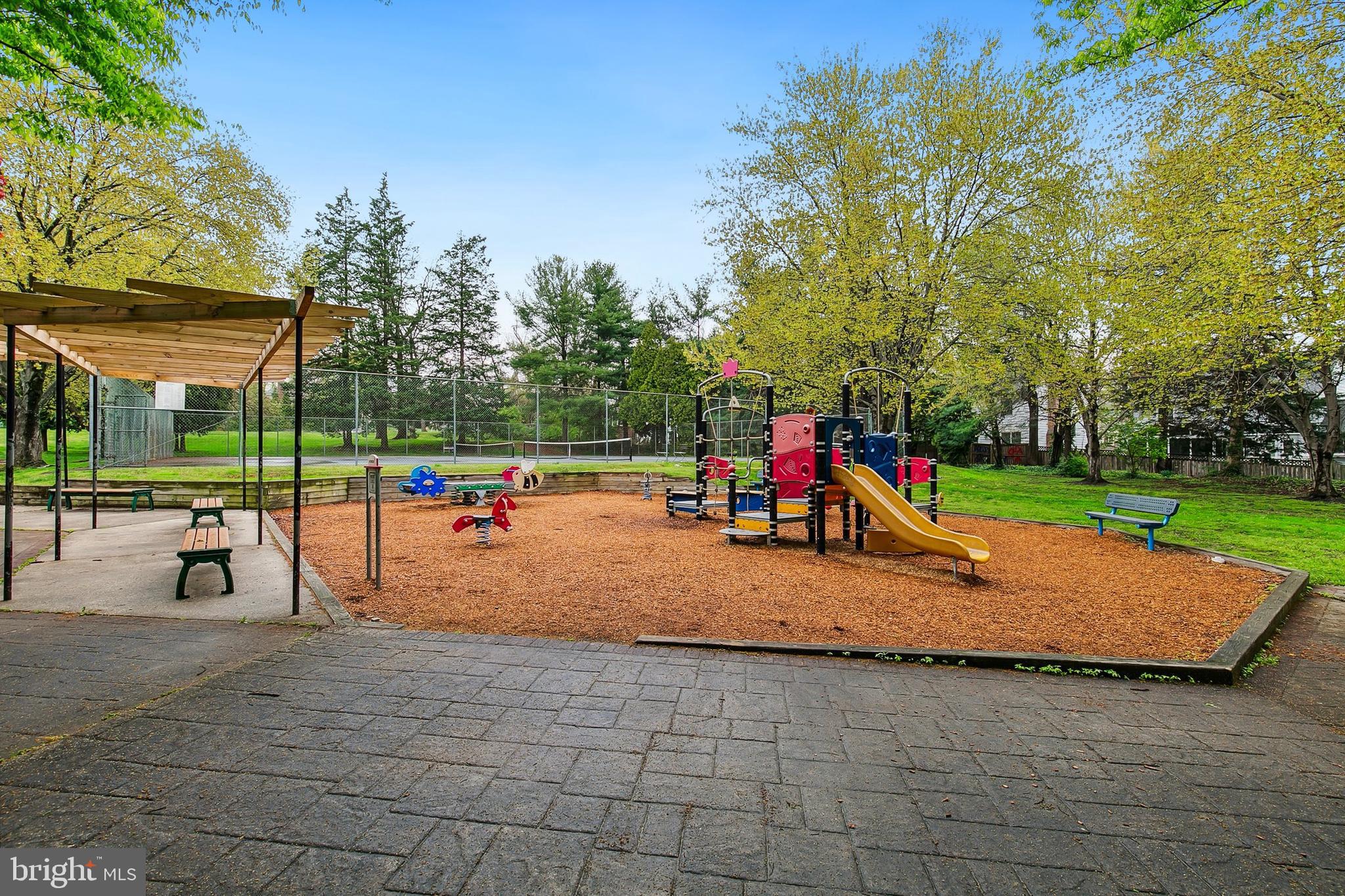 SILVER SPRING - Residential