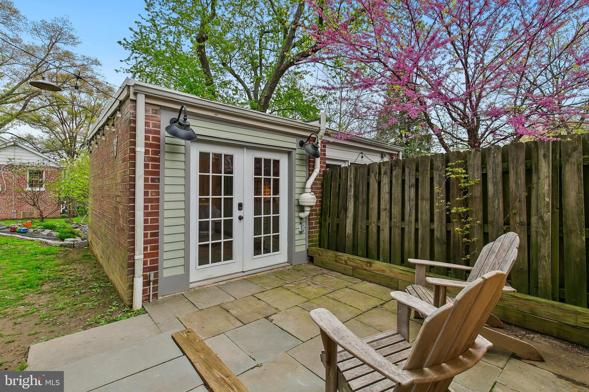 SILVER SPRING - Residential