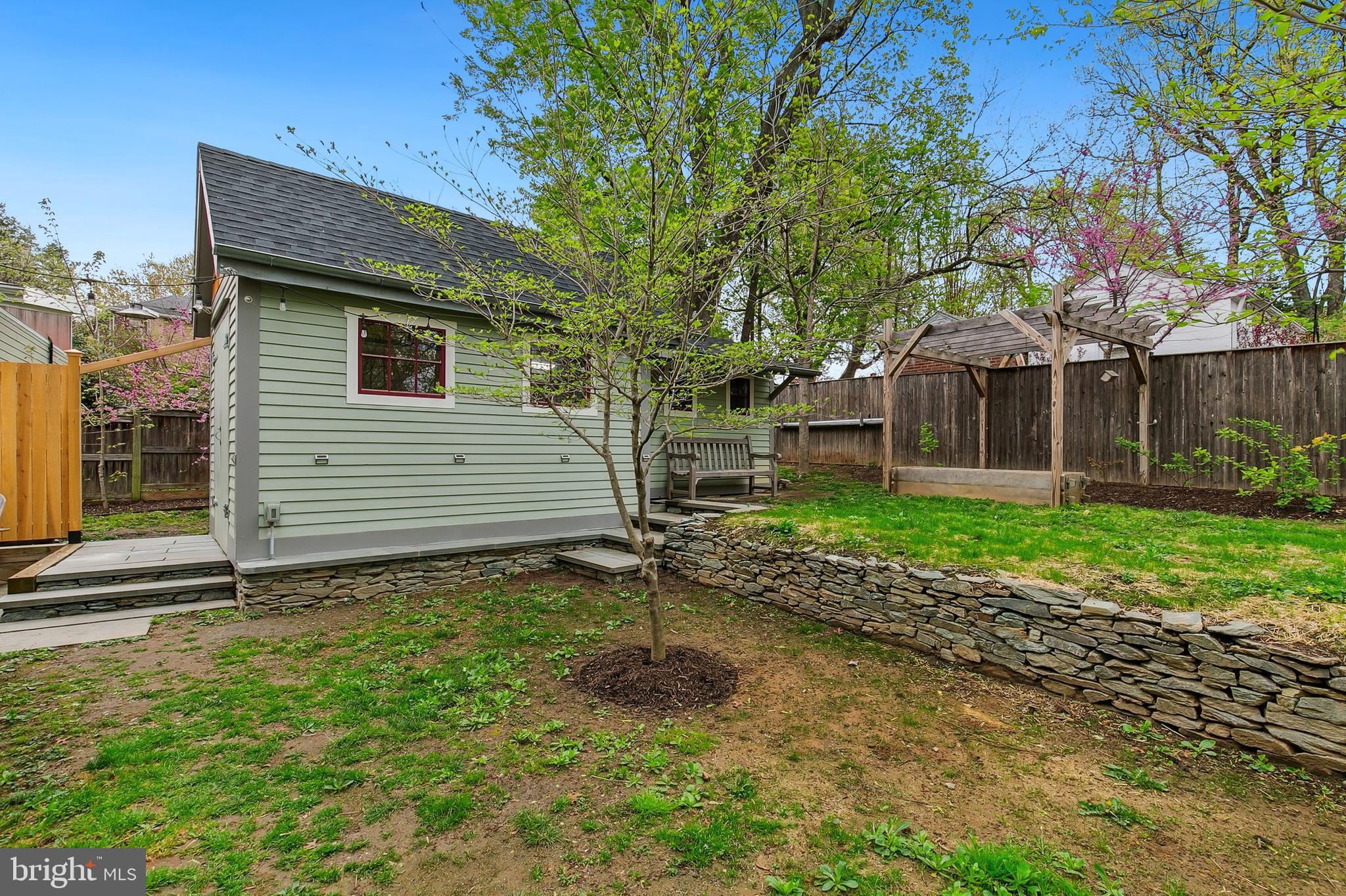 SILVER SPRING - Residential