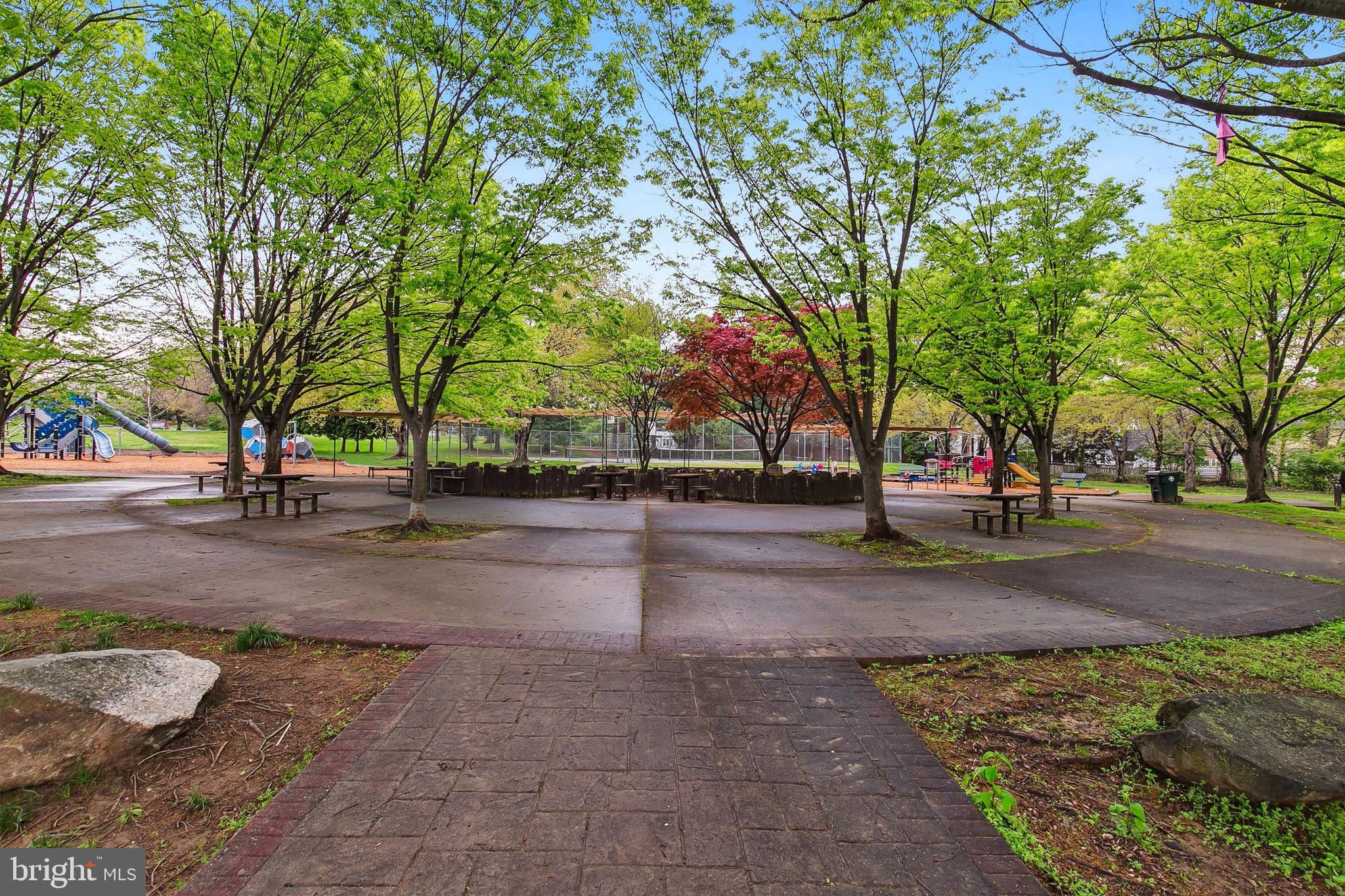 SILVER SPRING - Residential