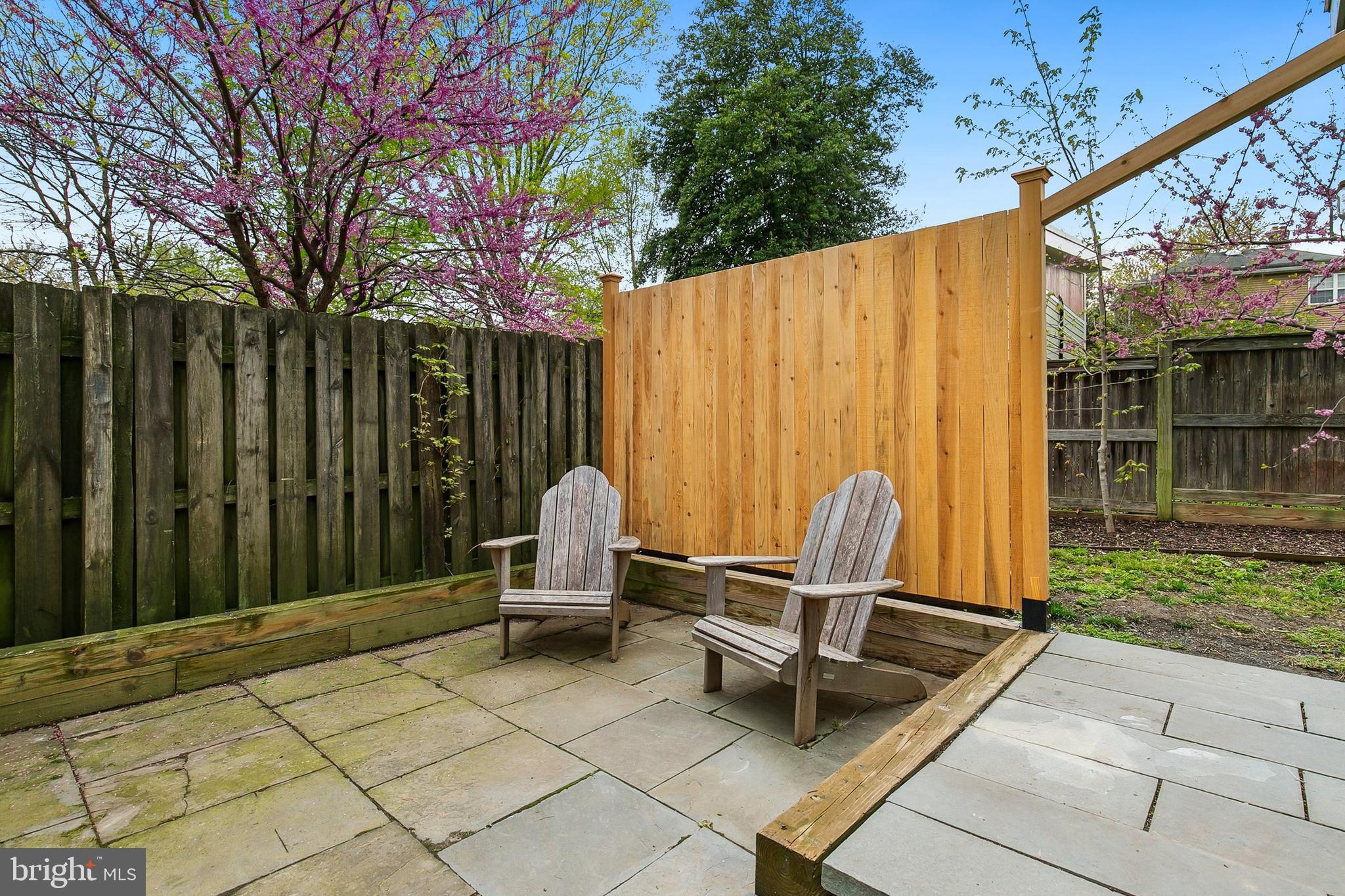 SILVER SPRING - Residential