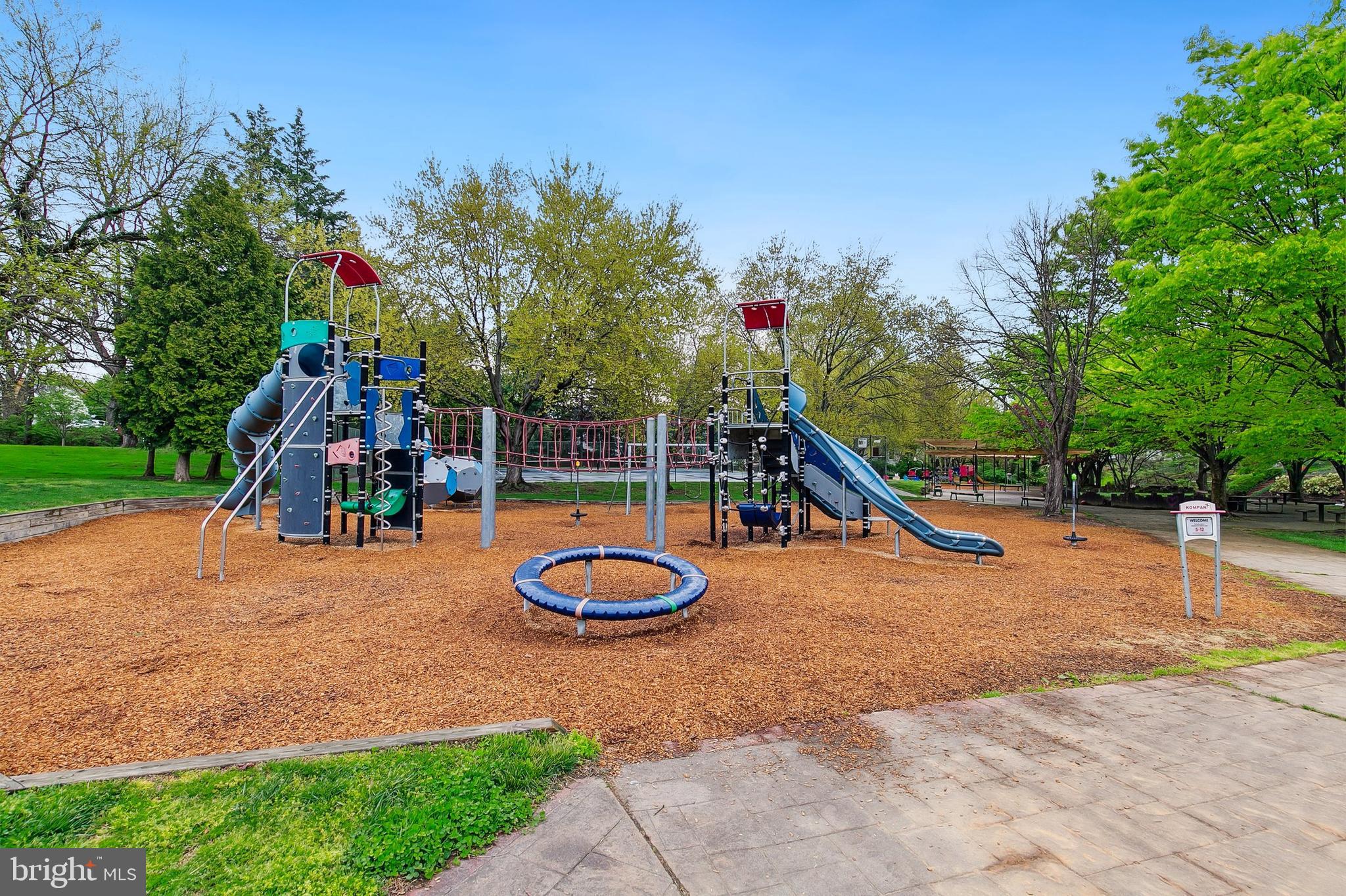 SILVER SPRING - Residential