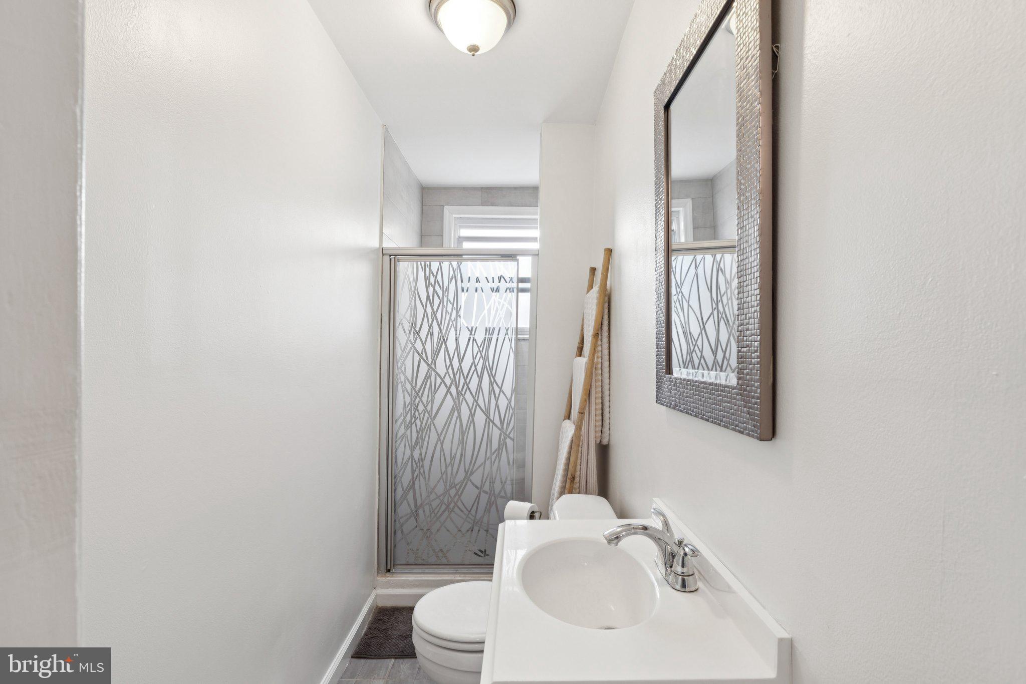 DICKINSON NARROWS - Residential