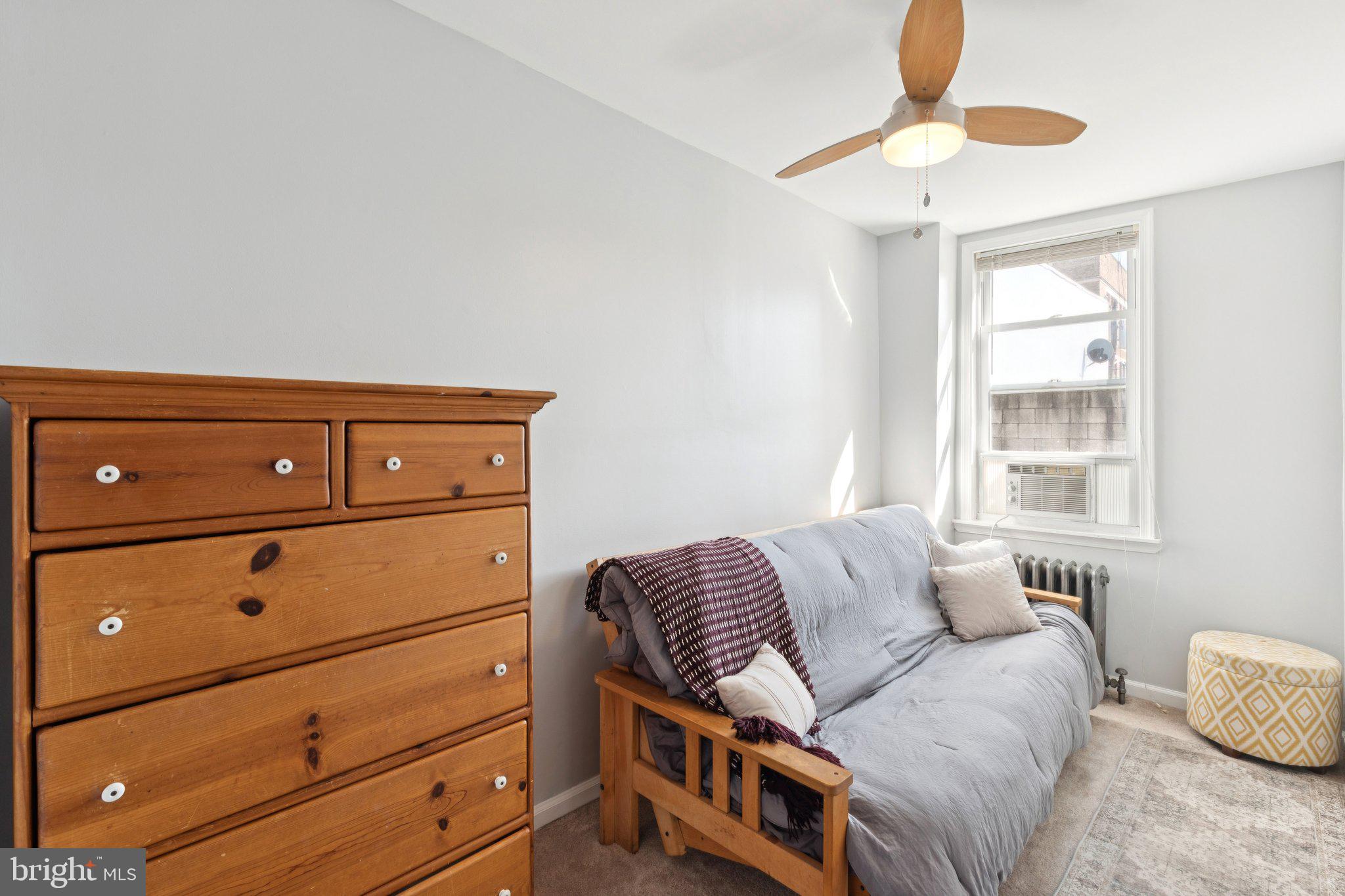 DICKINSON NARROWS - Residential