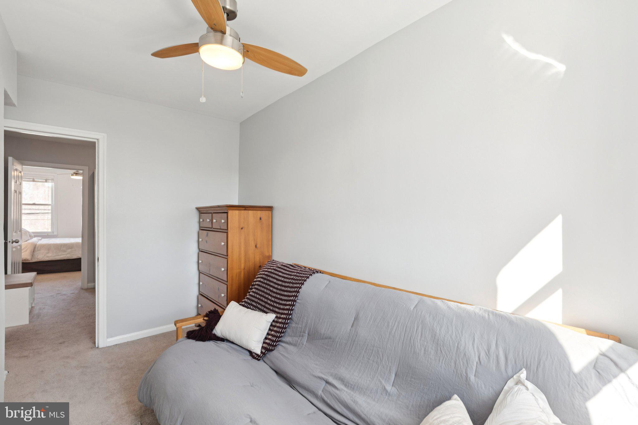 DICKINSON NARROWS - Residential