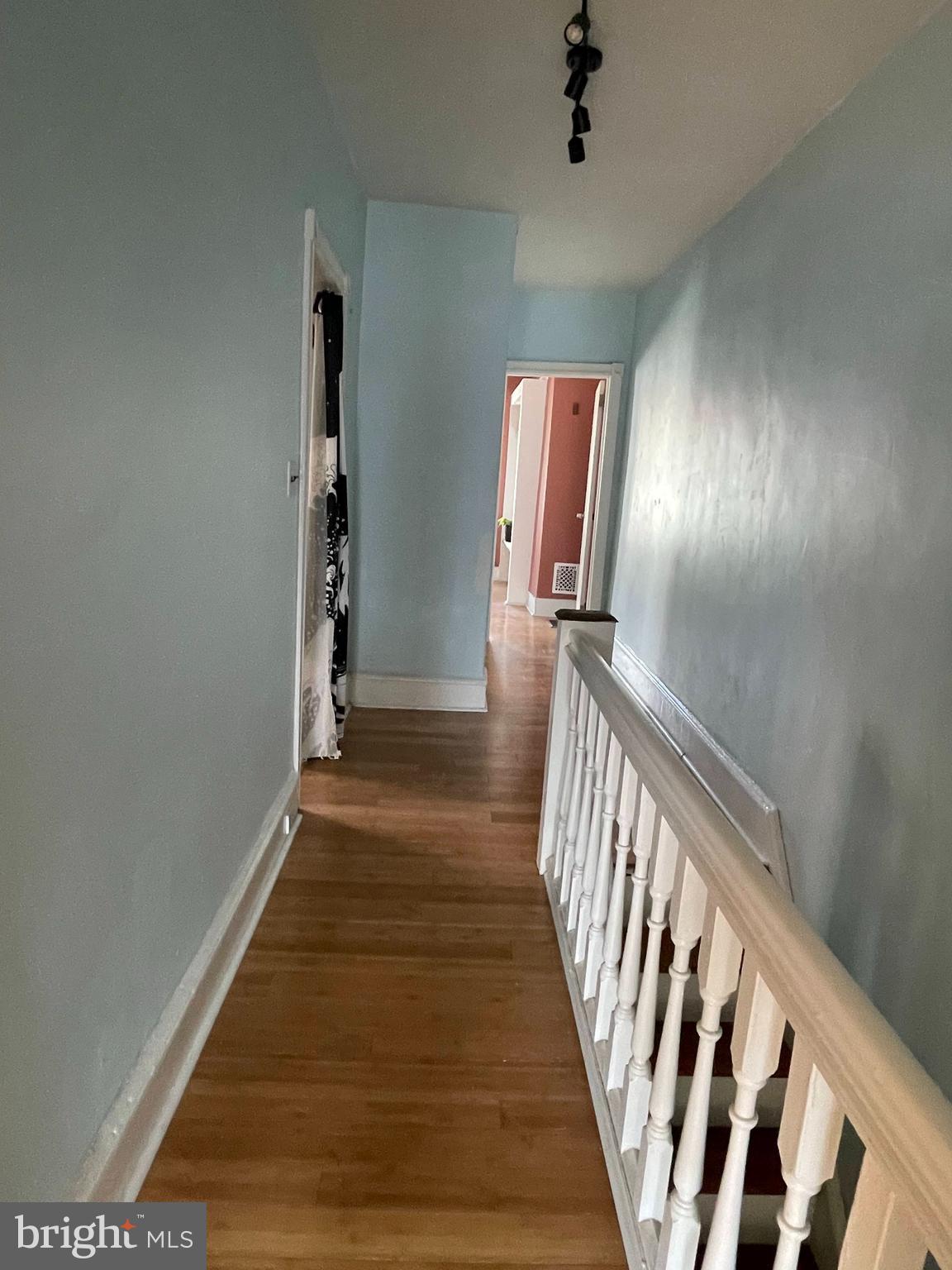 COBBS CREEK - Residential