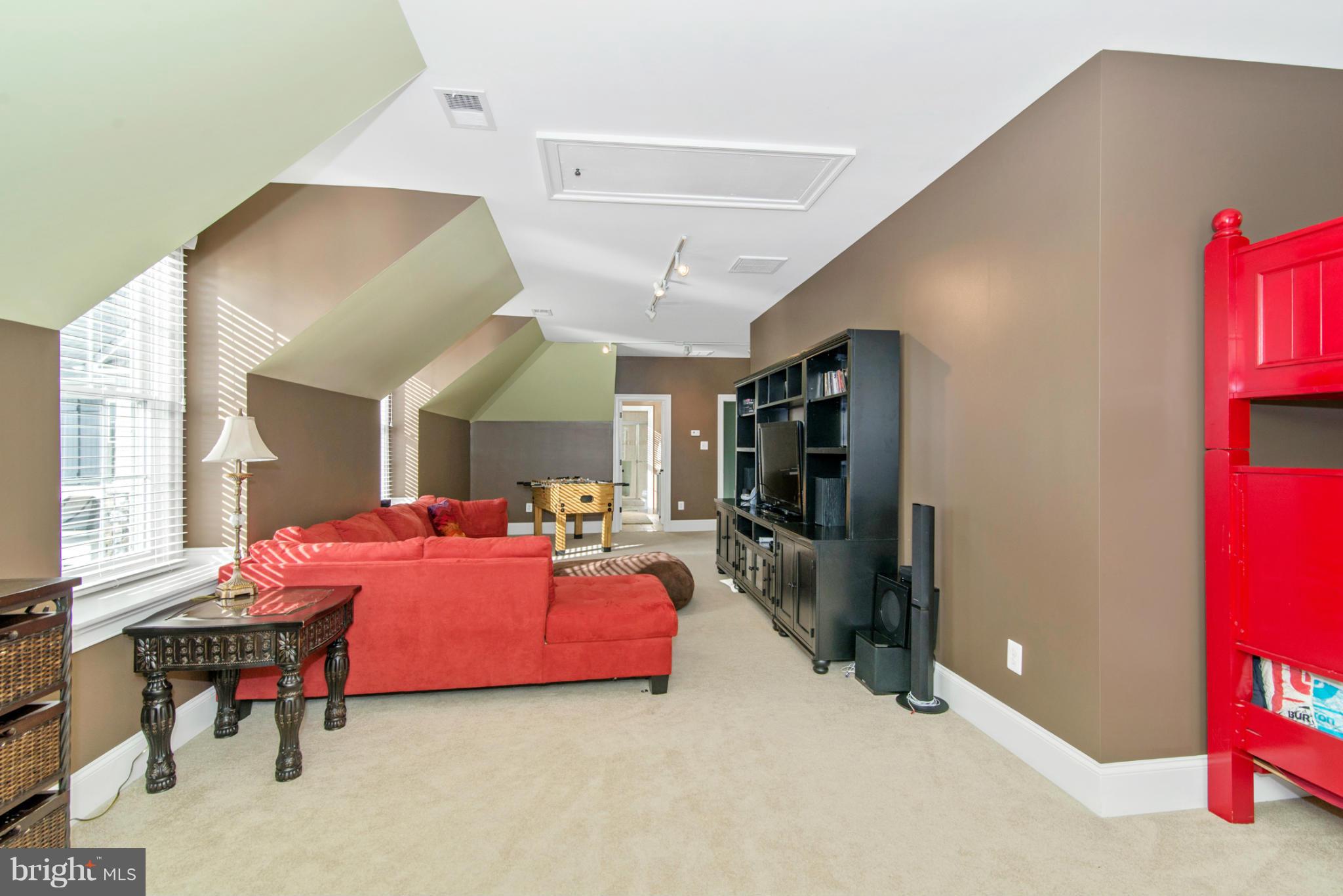 CATTAIL CREEK - Residential