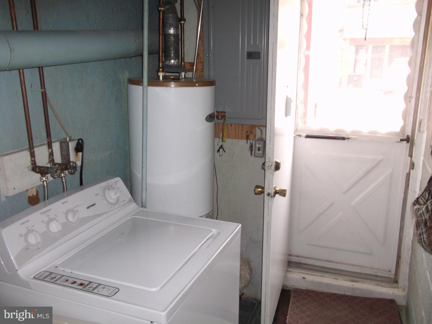 MAYFAIR (WEST) - Residential Lease